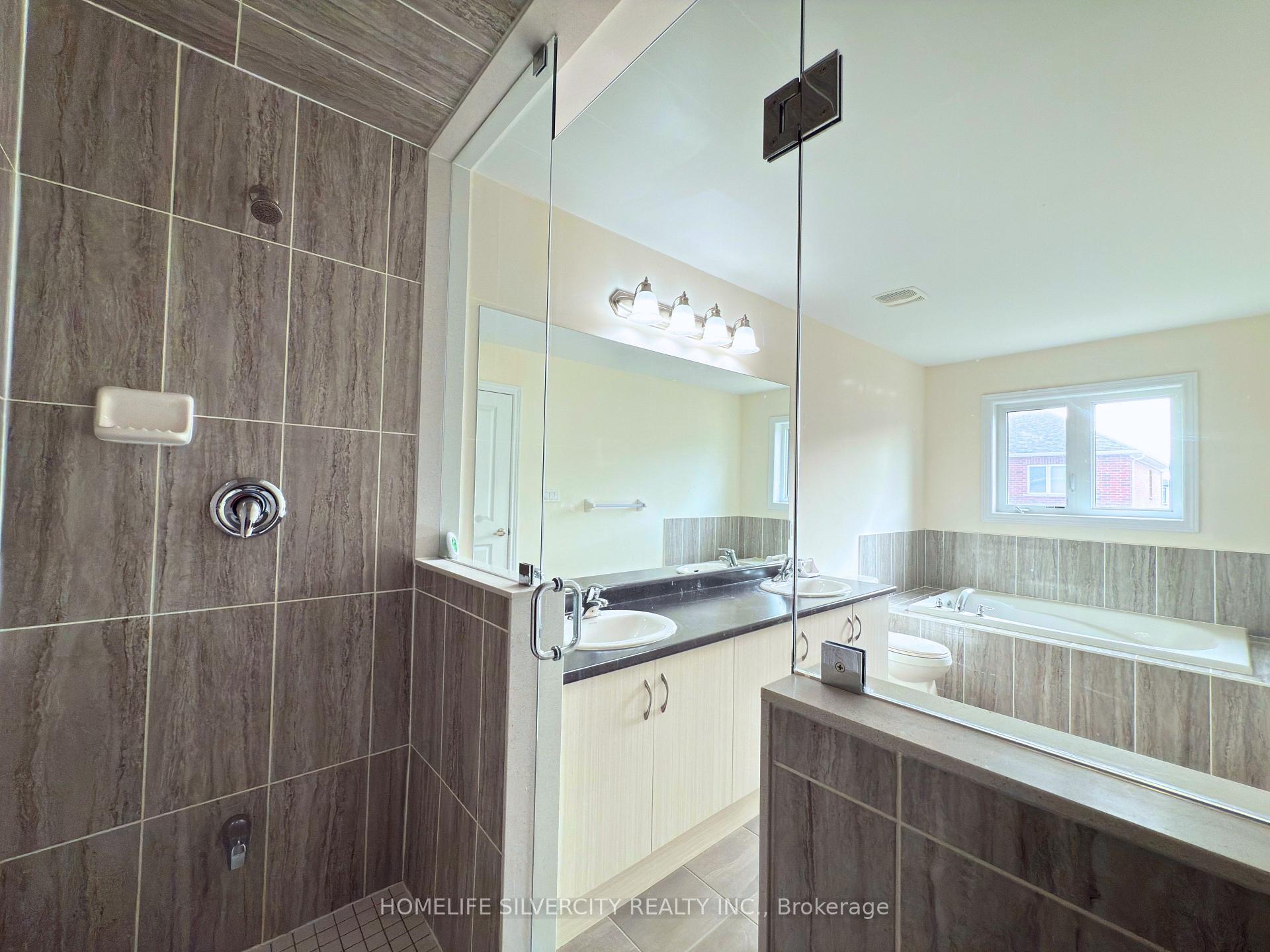 Photo 16 of 35 Sparkle Drive, Thorold, Rolling Meadows — HOMEH