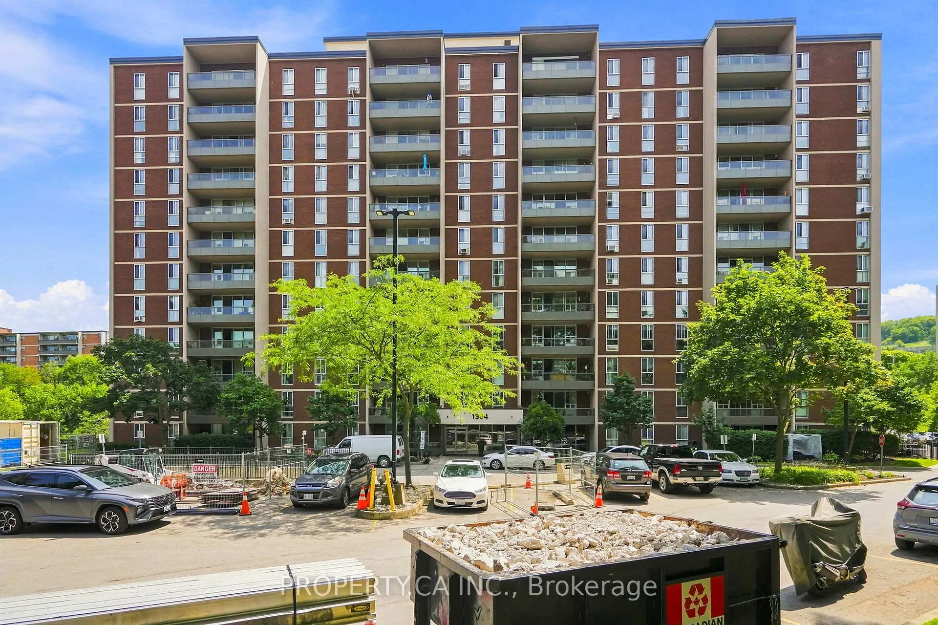 Photo 2 of Unit 1107, 1964 Main Street W, Hamilton, Ainslie Wood — HOMEH