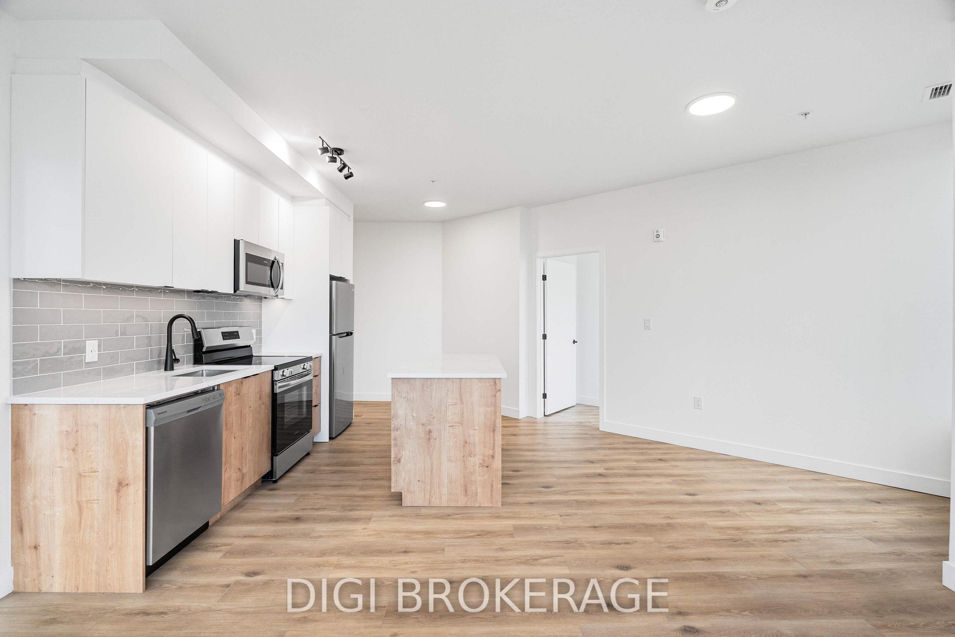 Photo 15 of Unit 826, 1600 James Naismith Drive, Ottawa, Pineview — HOMEH