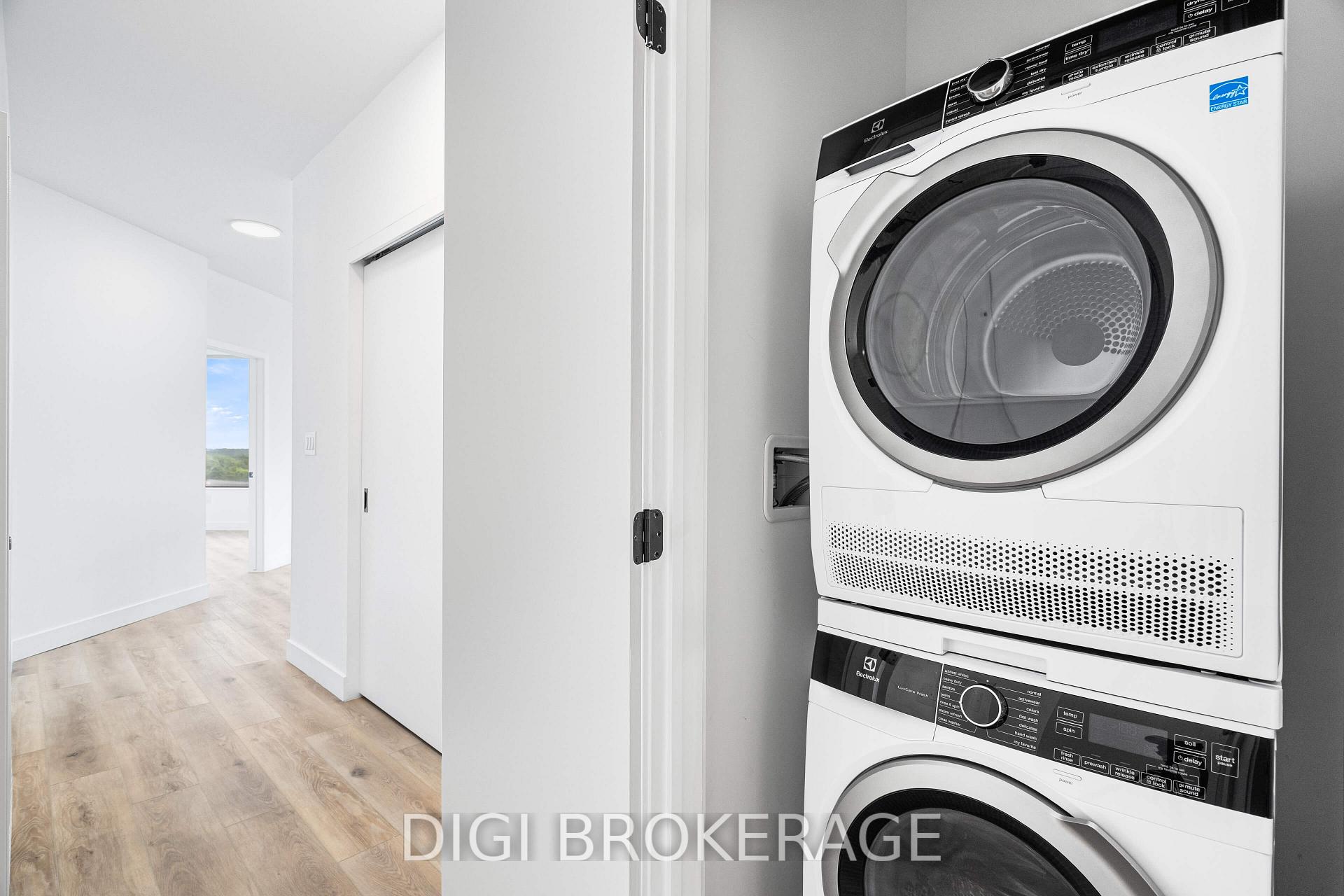 Photo 32 of Unit 826, 1600 James Naismith Drive, Ottawa, Pineview — HOMEH