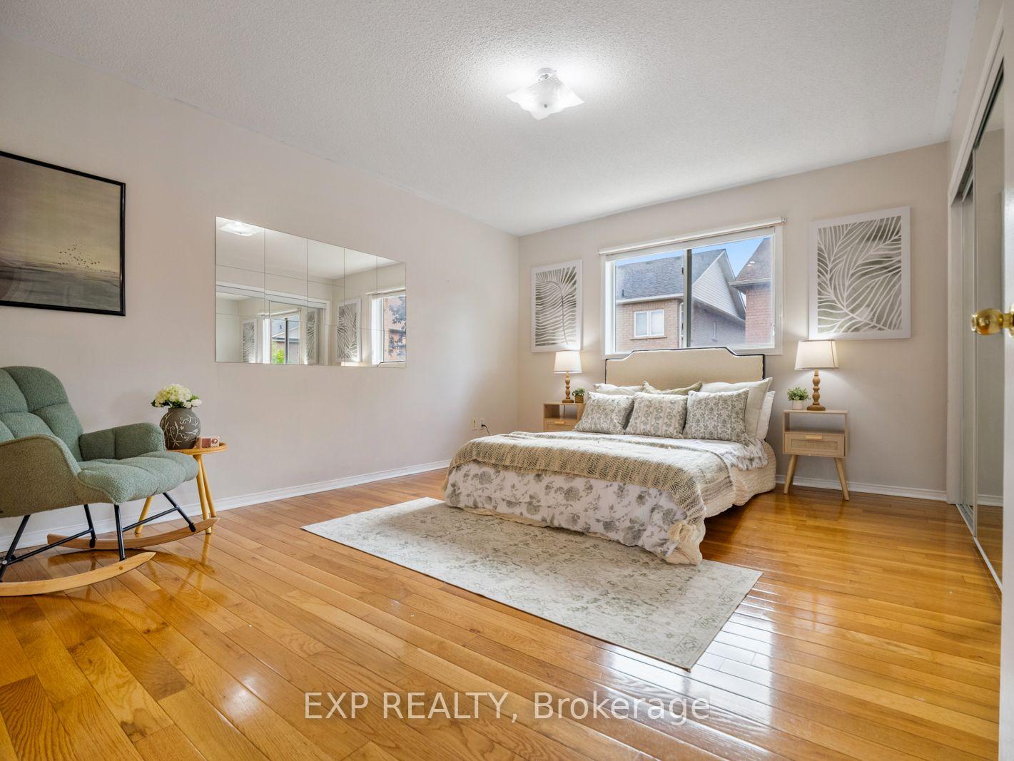 Photo 13 of 1 Sedgewick Circle, Brampton, Fletcher's Meadow — HOMEH