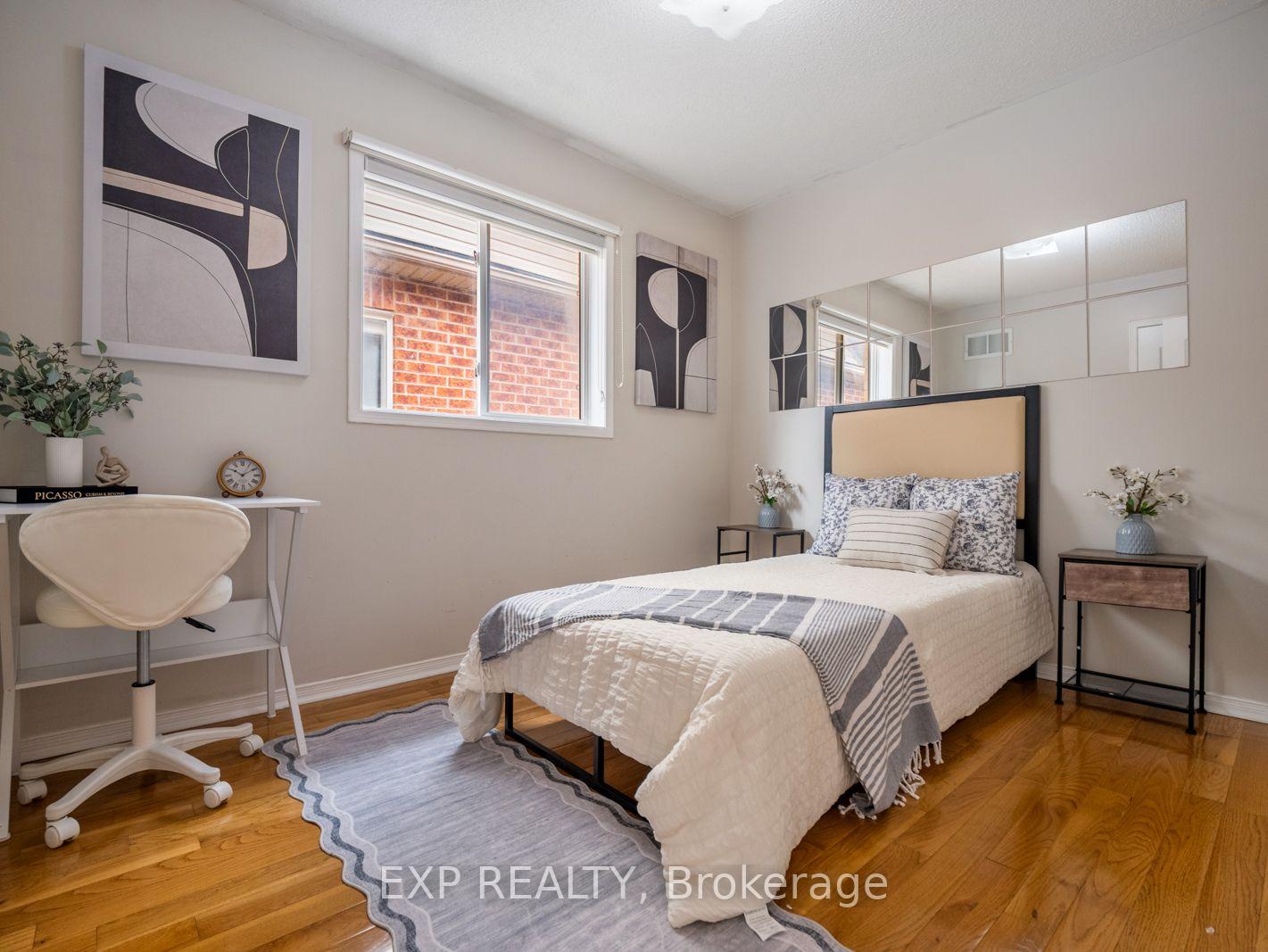 Photo 19 of 1 Sedgewick Circle, Brampton, Fletcher's Meadow — HOMEH