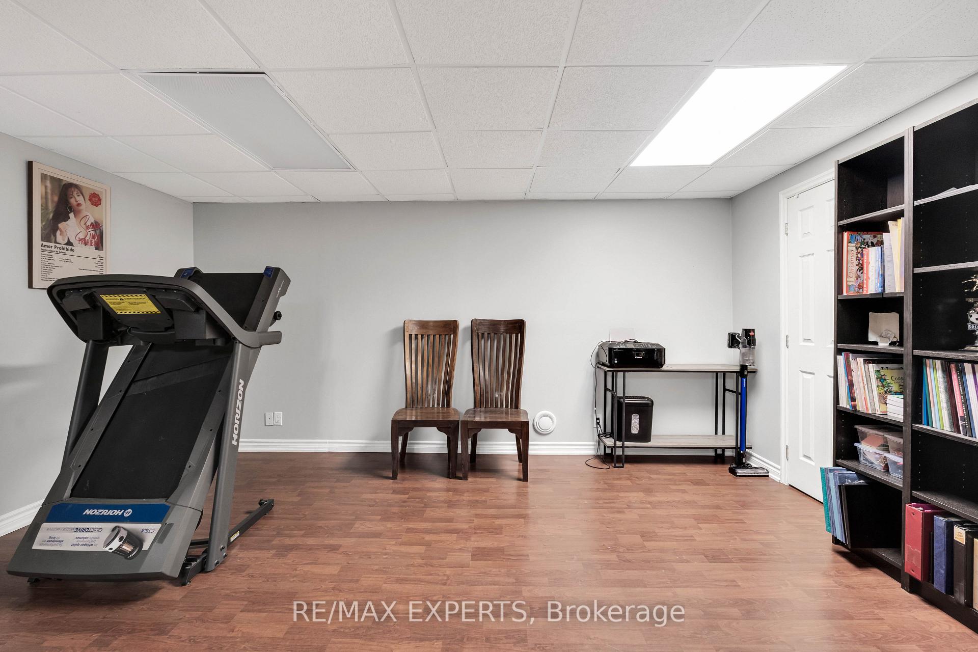Photo 23 of 165 Adventure Crescent, Vaughan, Vellore Village — HOMEH