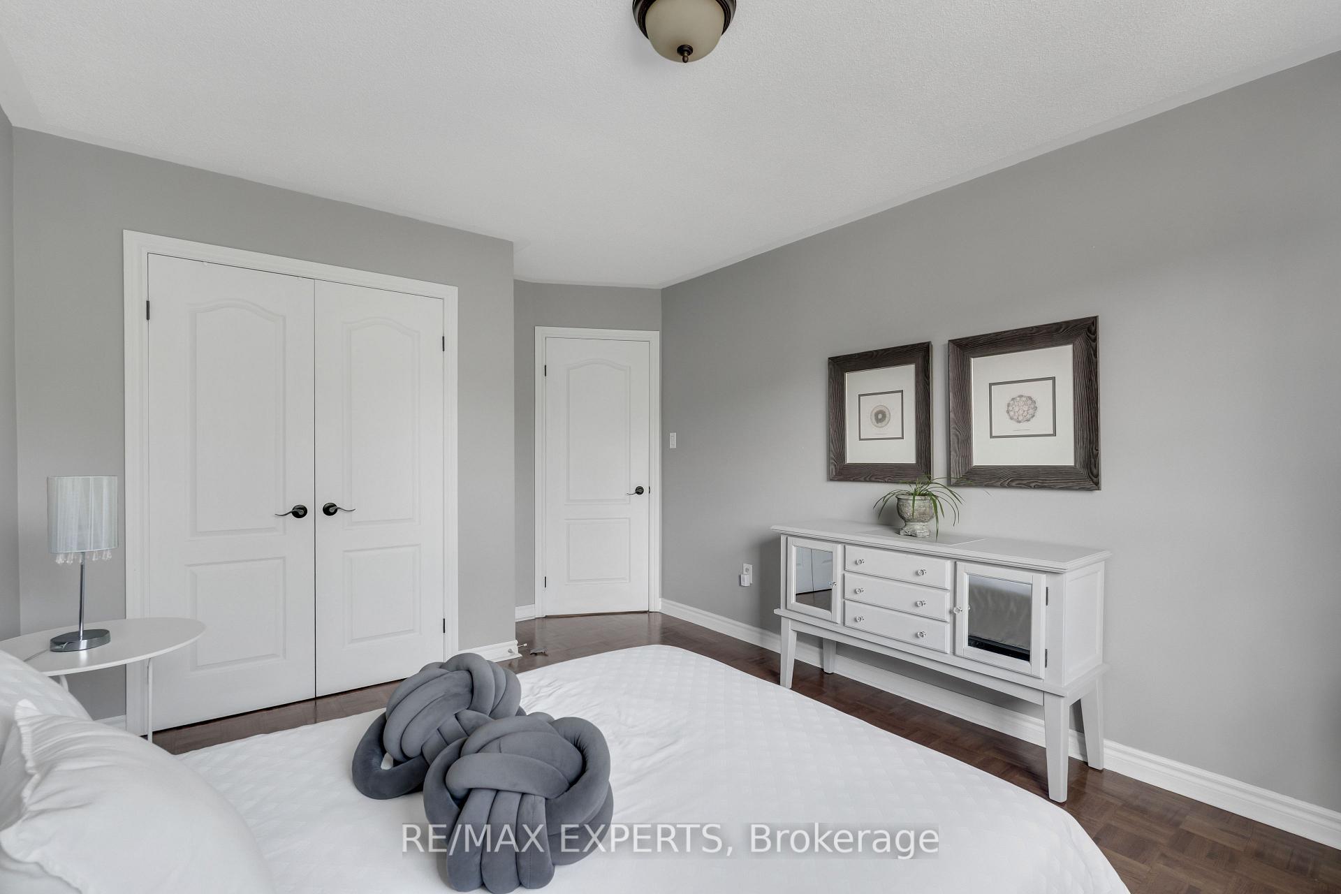 Photo 33 of 165 Adventure Crescent, Vaughan, Vellore Village — HOMEH