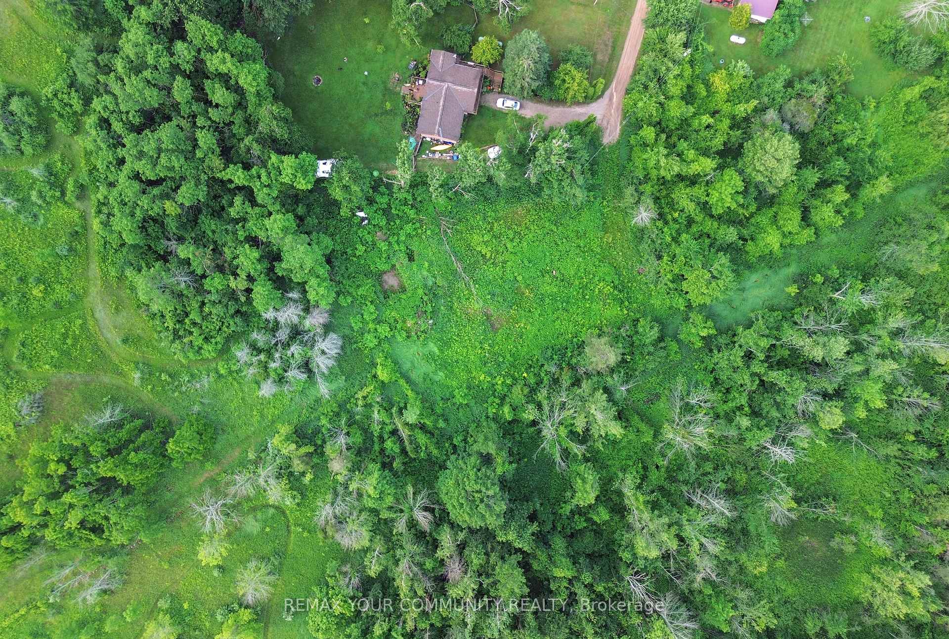 Photo 2 of 10 Laela Crescent, Mulmur, Rural Mulmur — HOMEH