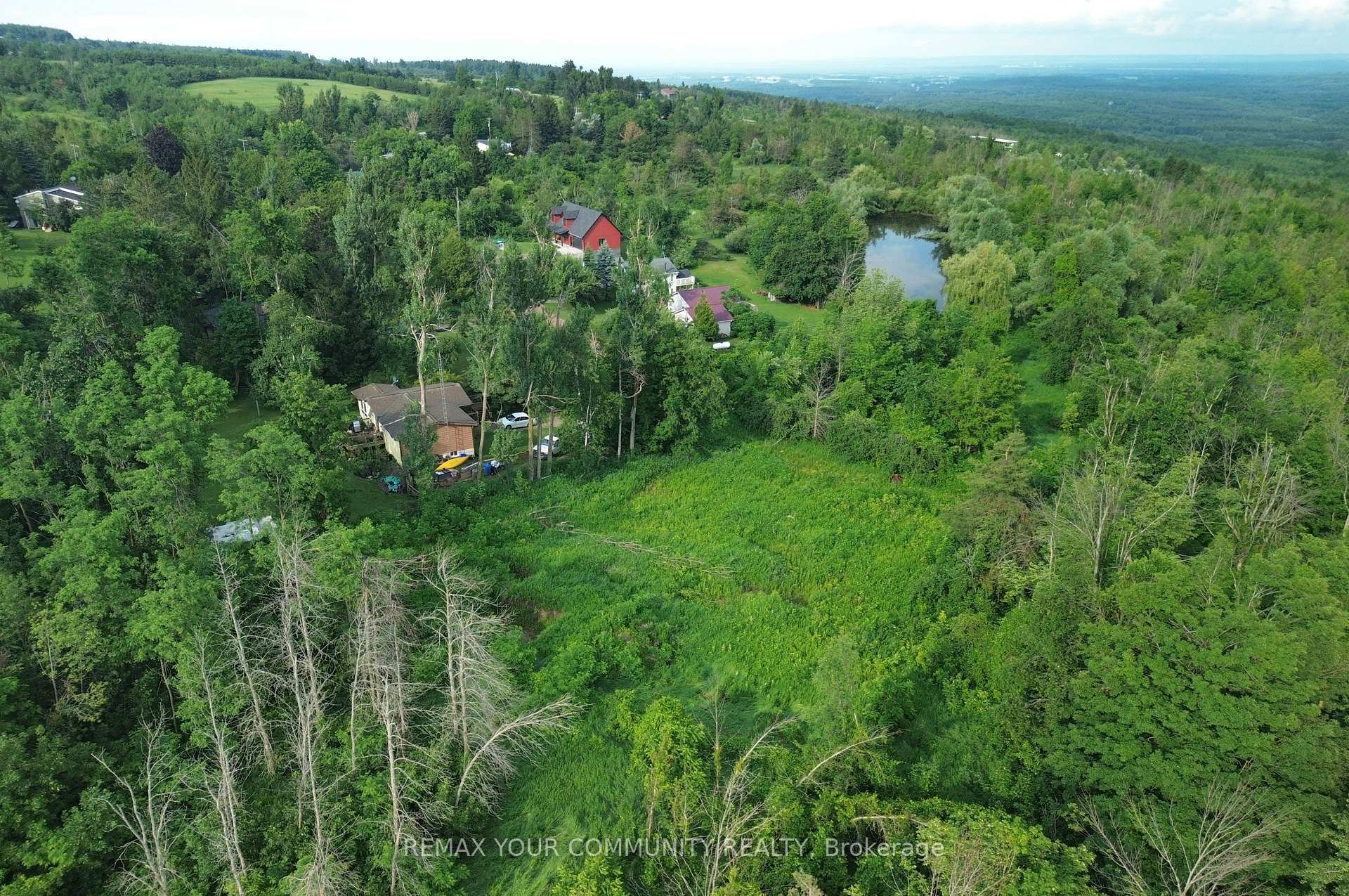 Photo 4 of 10 Laela Crescent, Mulmur, Rural Mulmur — HOMEH