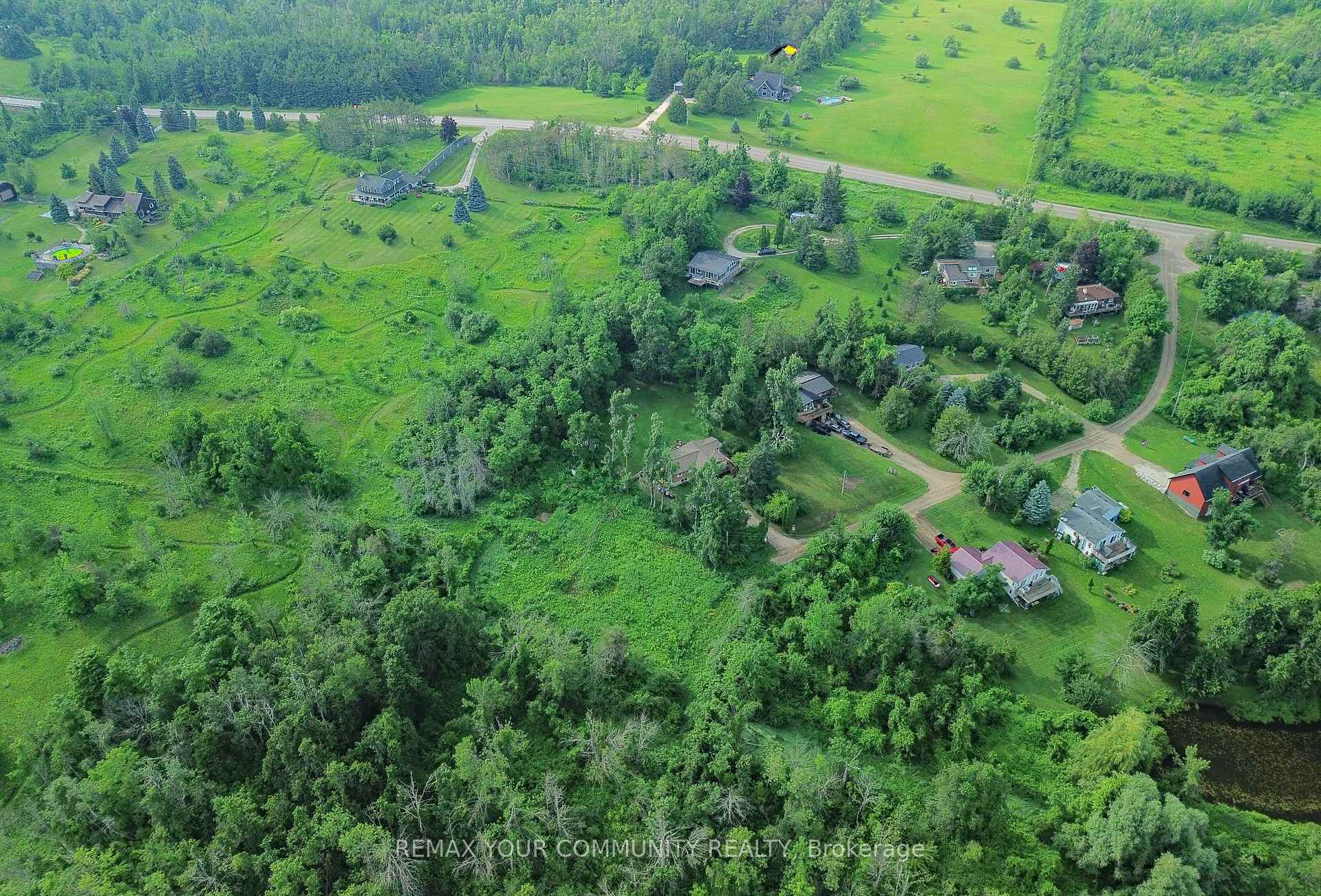 Photo 14 of 10 Laela Crescent, Mulmur, Rural Mulmur — HOMEH