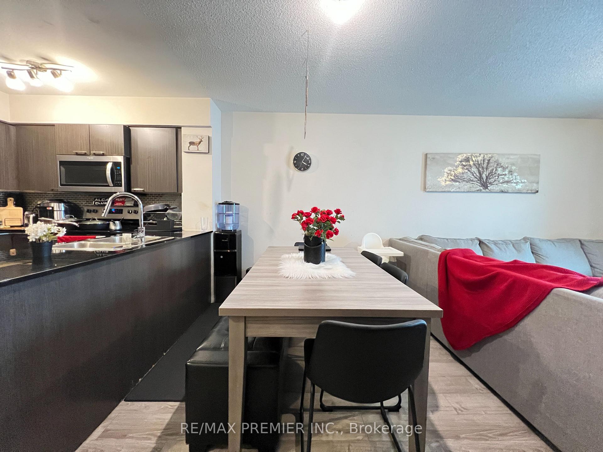Photo 4 of Unit PH12, 2150 Lawrence Avenue E, Scarborough, Wexford-Maryvale — HOMEH