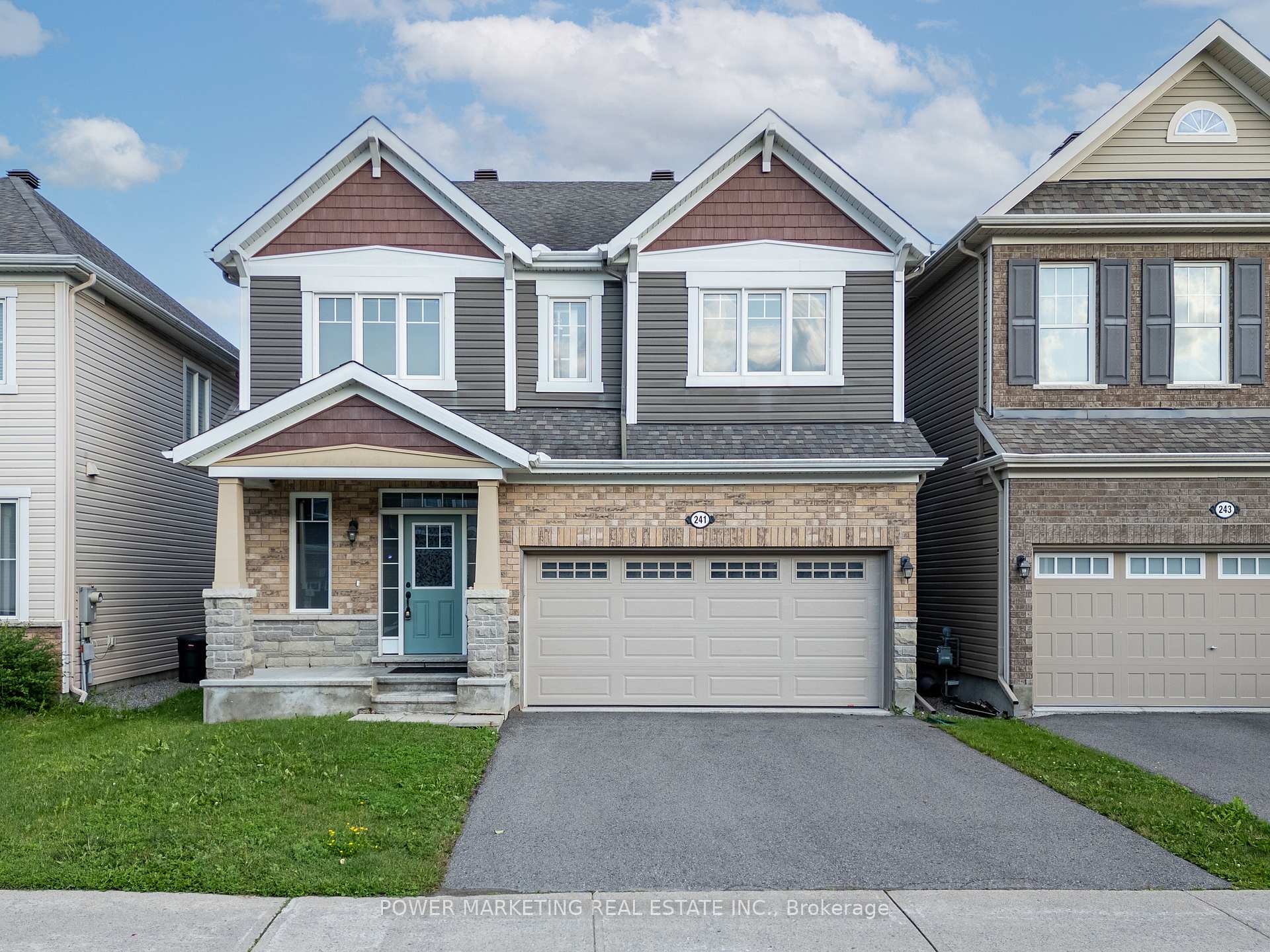Photo of 241 Rue Des Soldats Riendeau Street