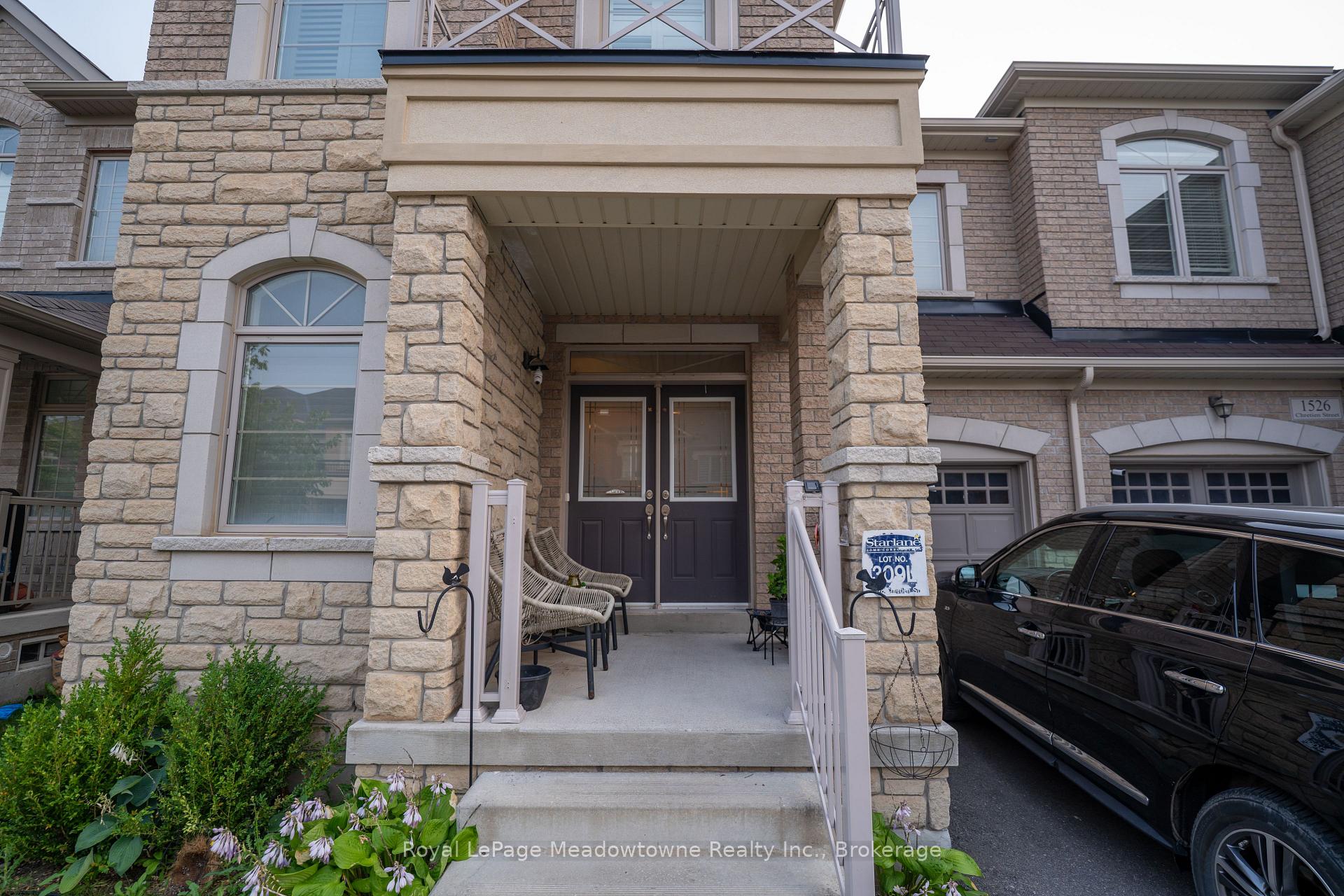 Photo 3 of 1528 Chretien Street, Milton, Ford — HOMEH