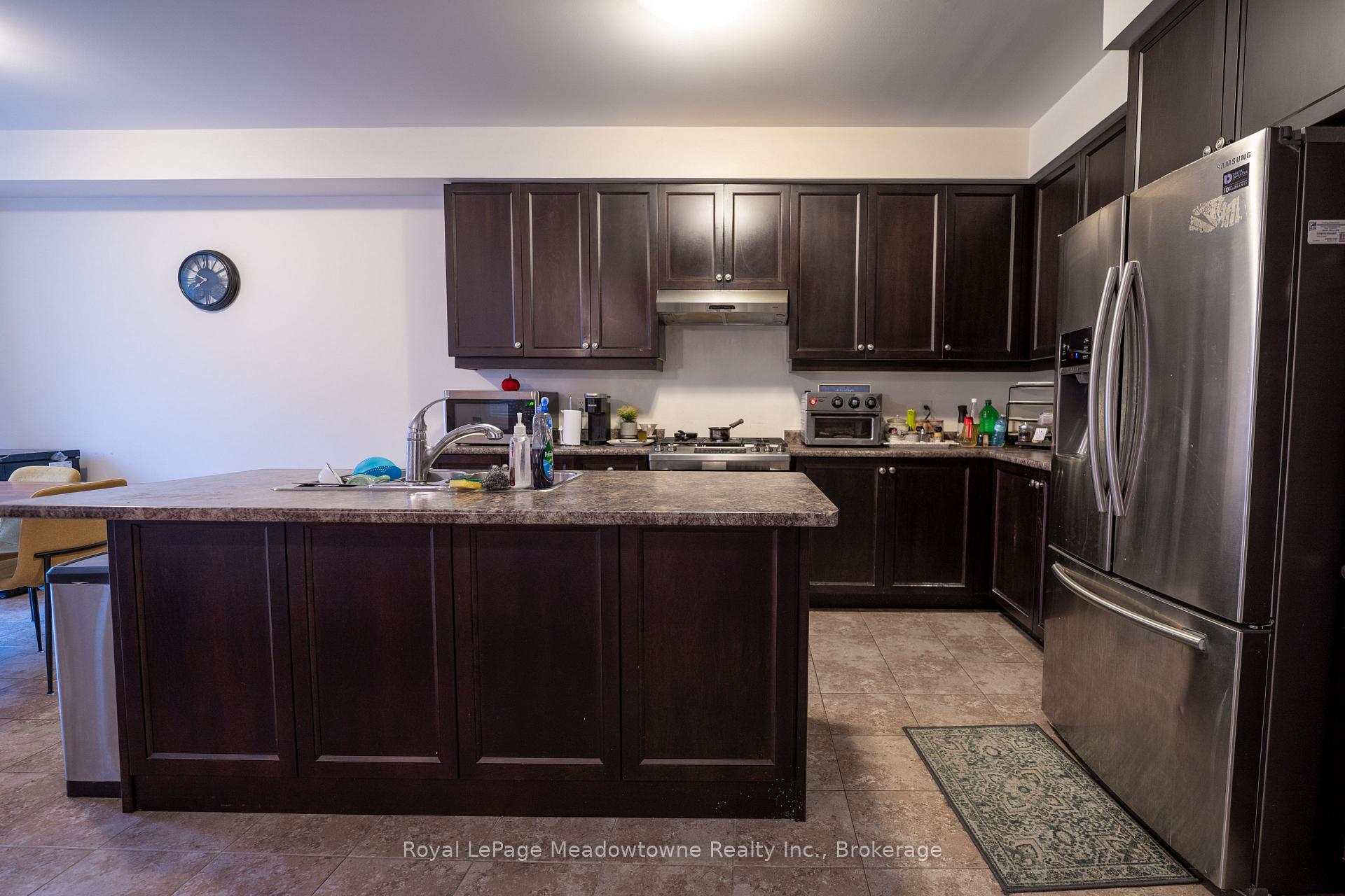Photo 14 of 1528 Chretien Street, Milton, Ford — HOMEH