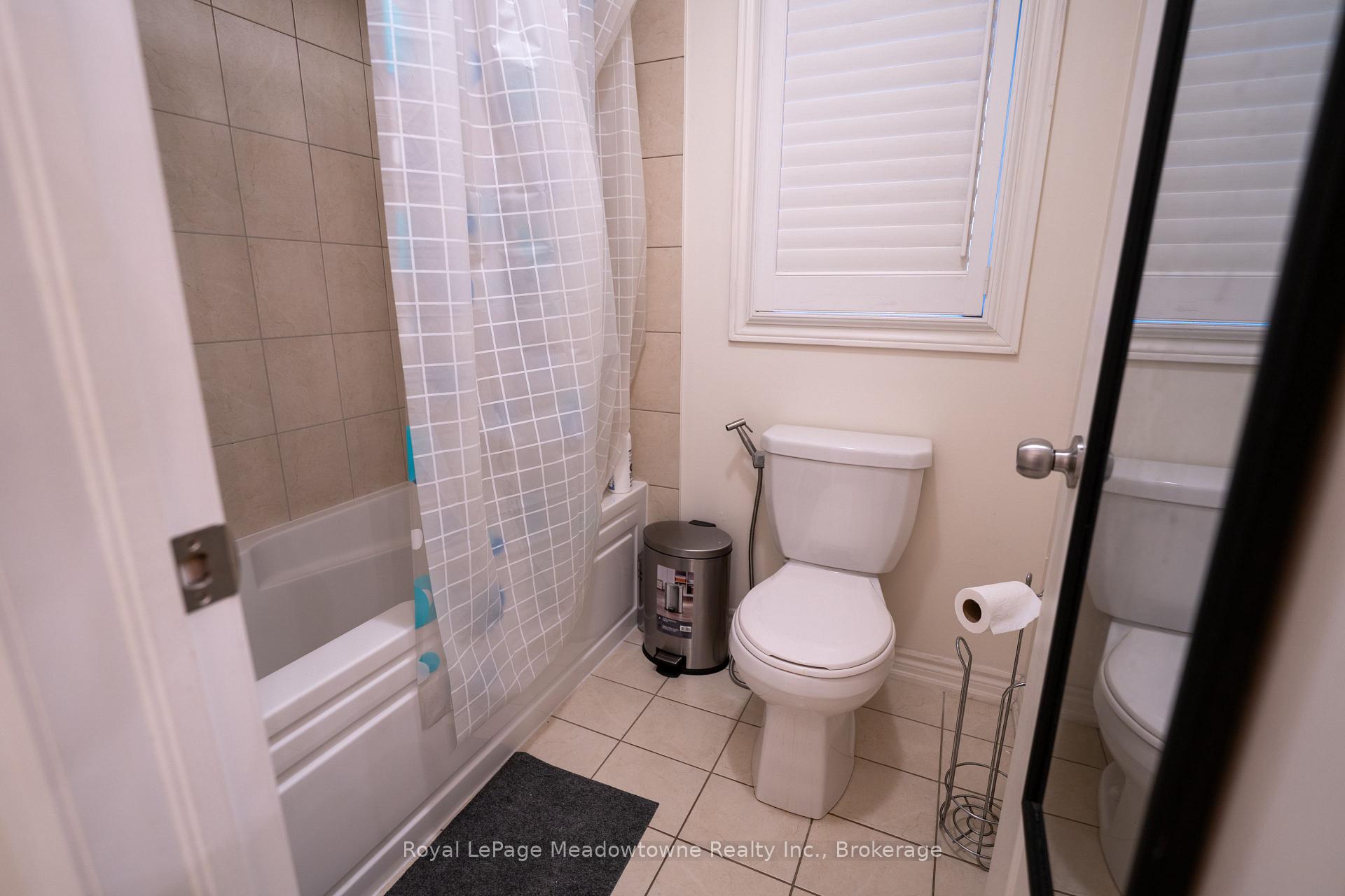 Photo 20 of 1528 Chretien Street, Milton, Ford — HOMEH