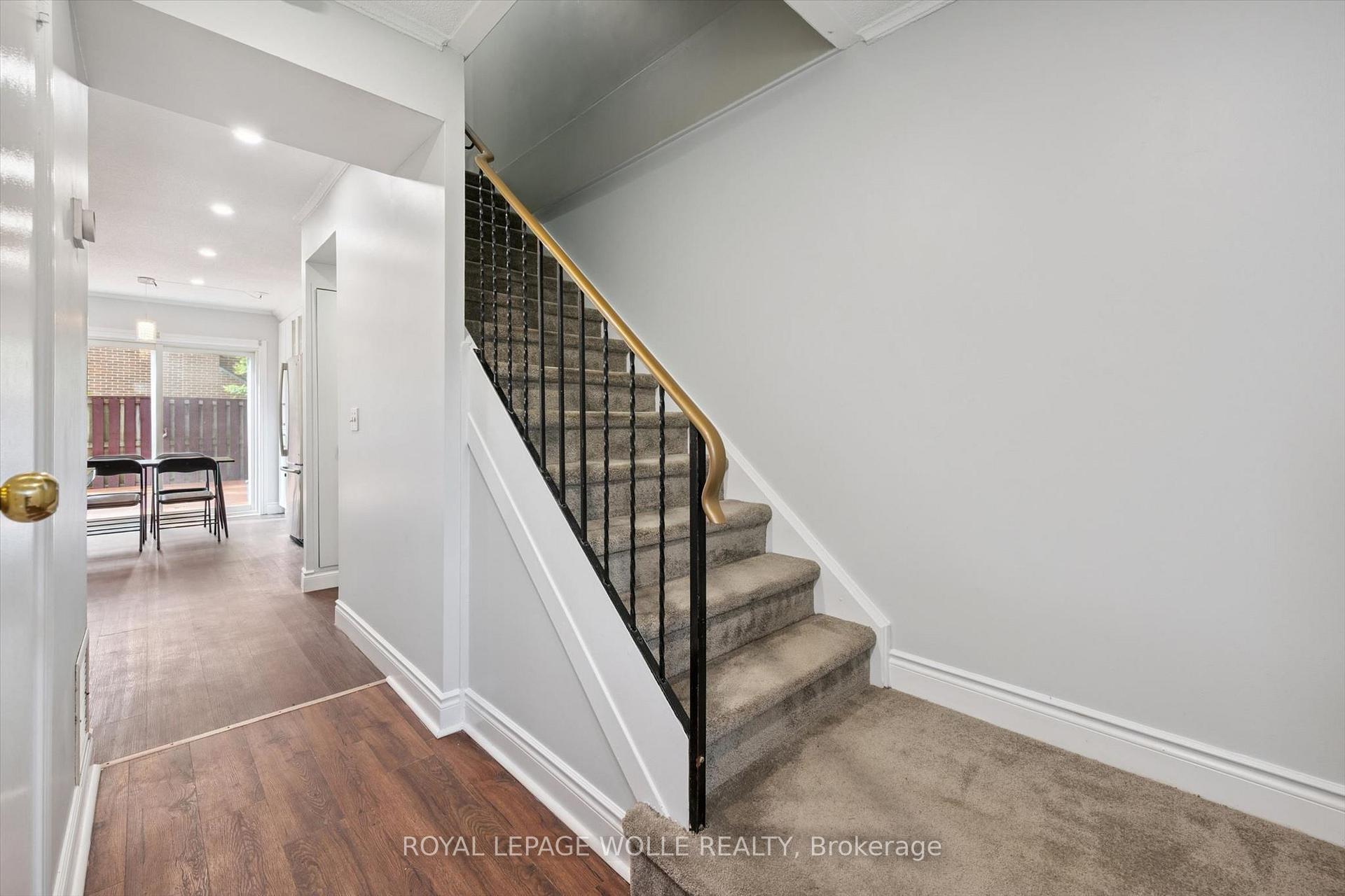 Photo 14 of Unit 11, 121 University Avenue E, Waterloo, Downtown Waterloo — HOMEH