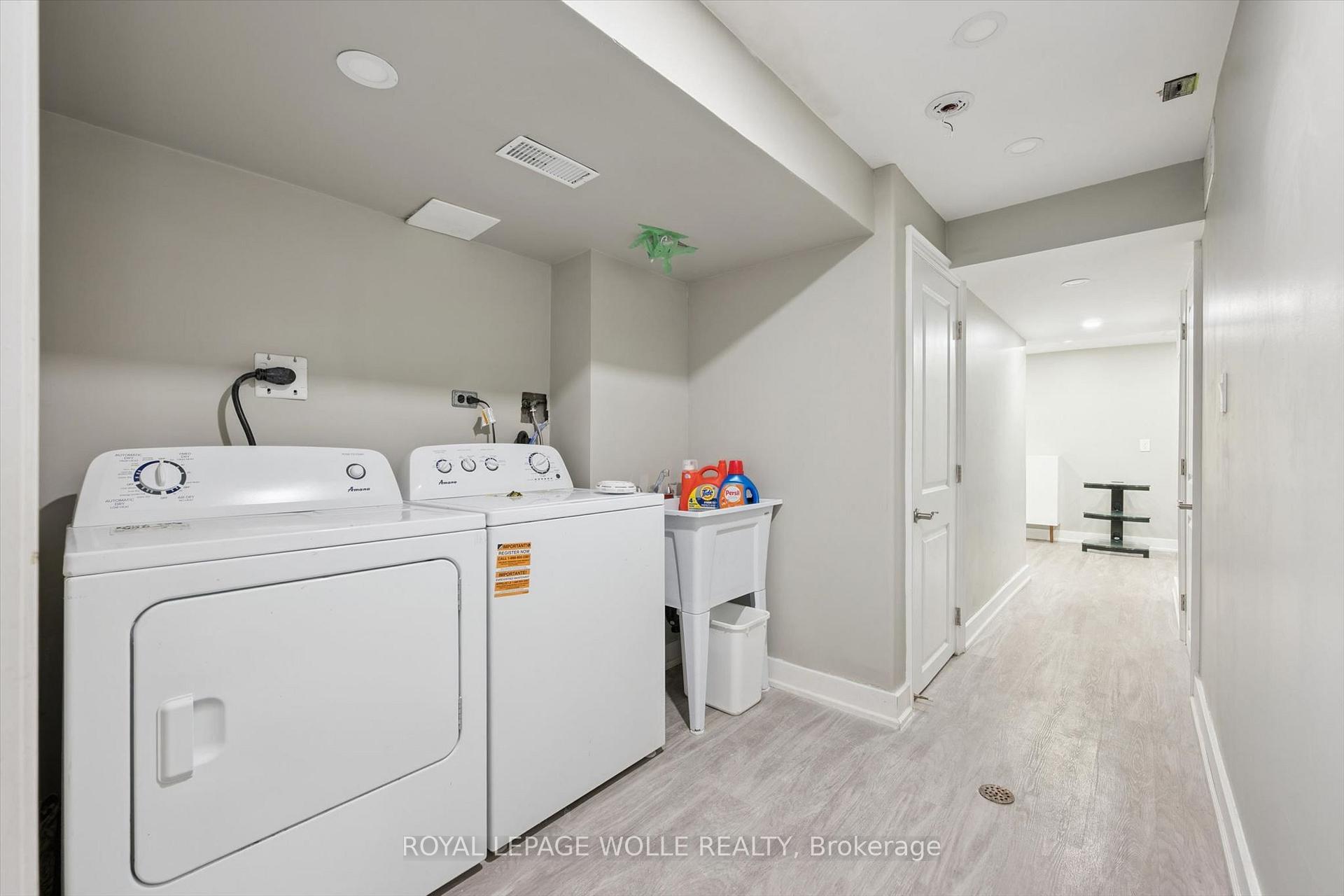 Photo 28 of Unit 11, 121 University Avenue E, Waterloo, Downtown Waterloo — HOMEH