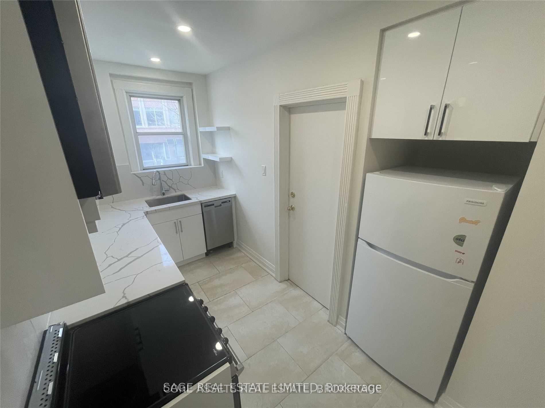 Photo 17 of Unit 4, 1083 Avenue Road, Toronto, Yonge-Eglinton — HOMEH