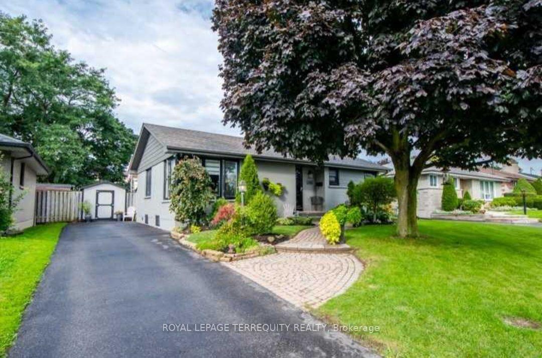 Photo 1 of 584 Rosmere Street, Oshawa, McLaughlin — HOMEH