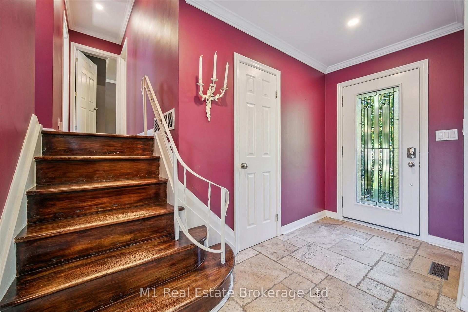 Photo 14 of 21 Gladstone Avenue, Guelph, Riverside Park — HOMEH