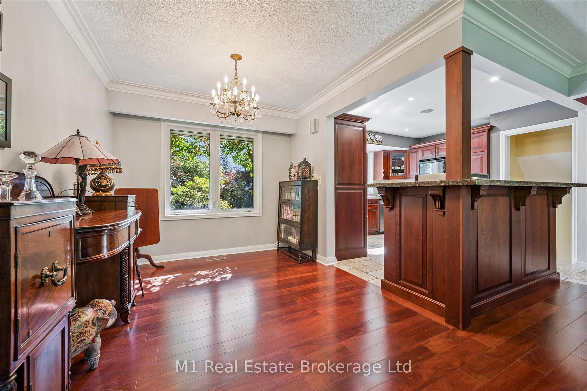 Photo 19 of 21 Gladstone Avenue, Guelph, Riverside Park — HOMEH