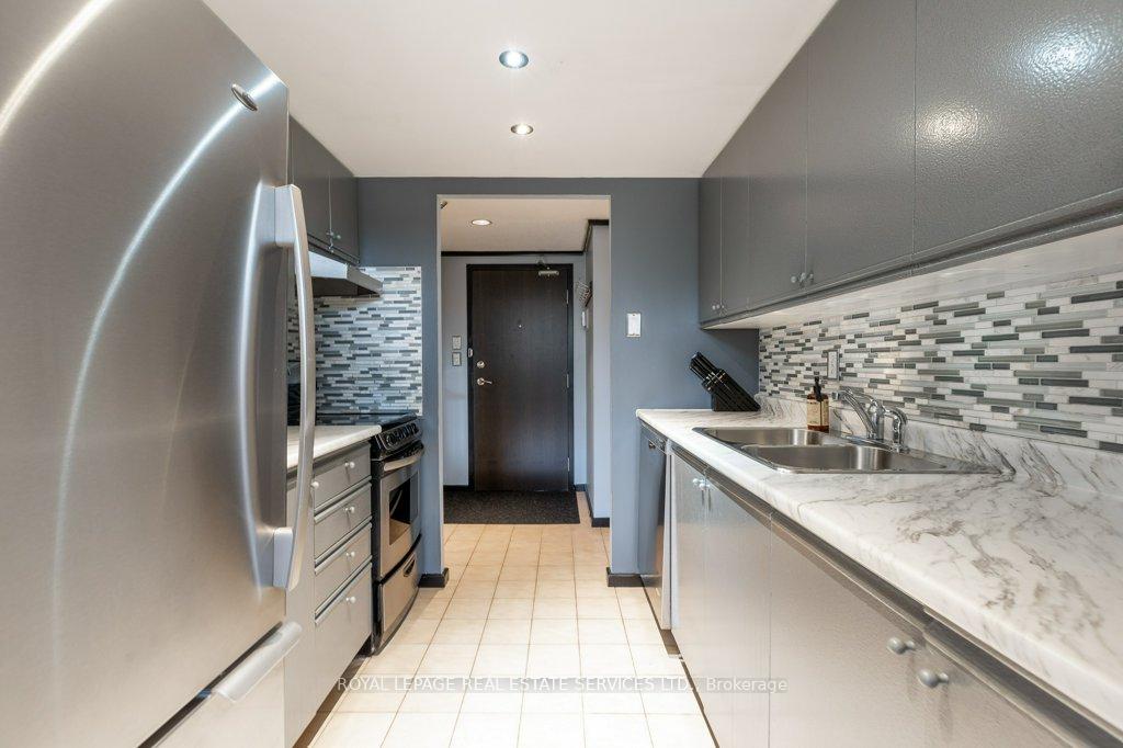 Photo 9 of Unit 409, 15 Maitland Place, Toronto, Cabbagetown-South St. James Town — HOMEH