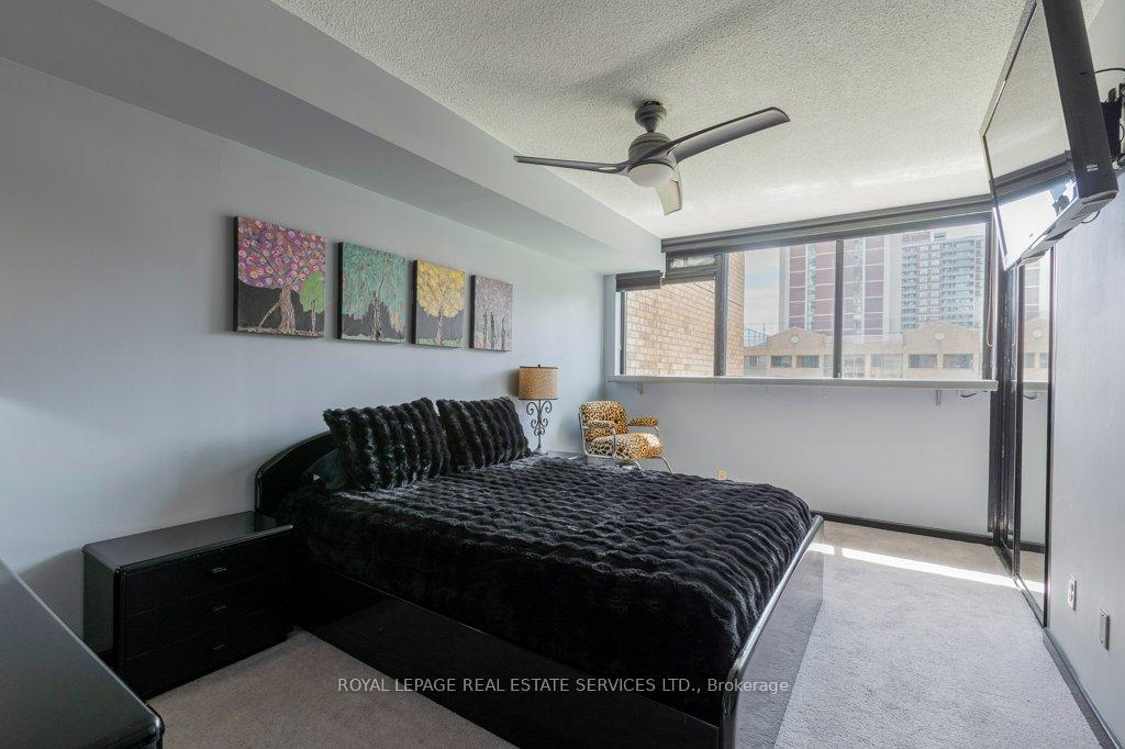 Photo 12 of Unit 409, 15 Maitland Place, Toronto, Cabbagetown-South St. James Town — HOMEH