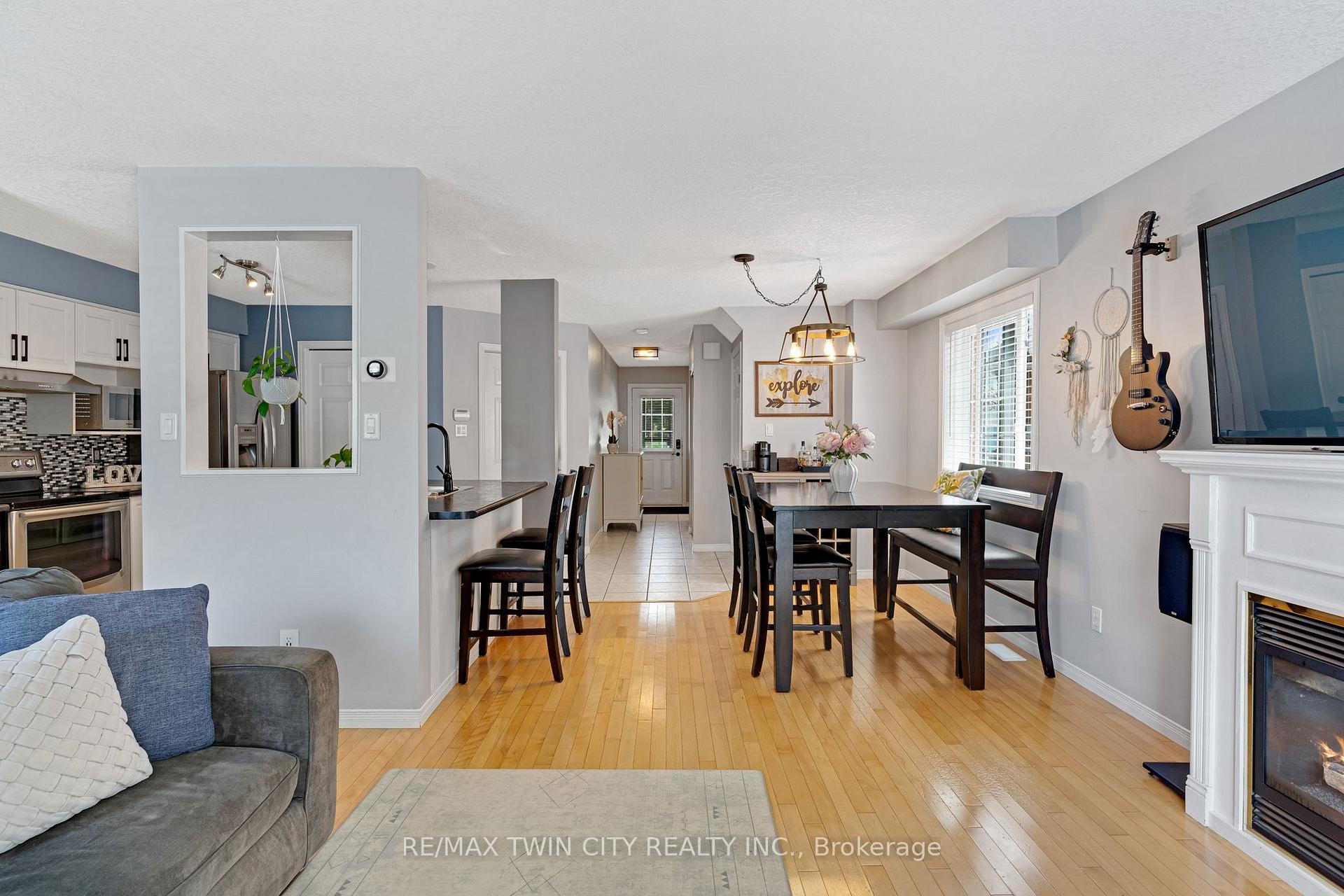 Photo 19 of 87 Marston Crescent, Cambridge, Hespeler Village — HOMEH