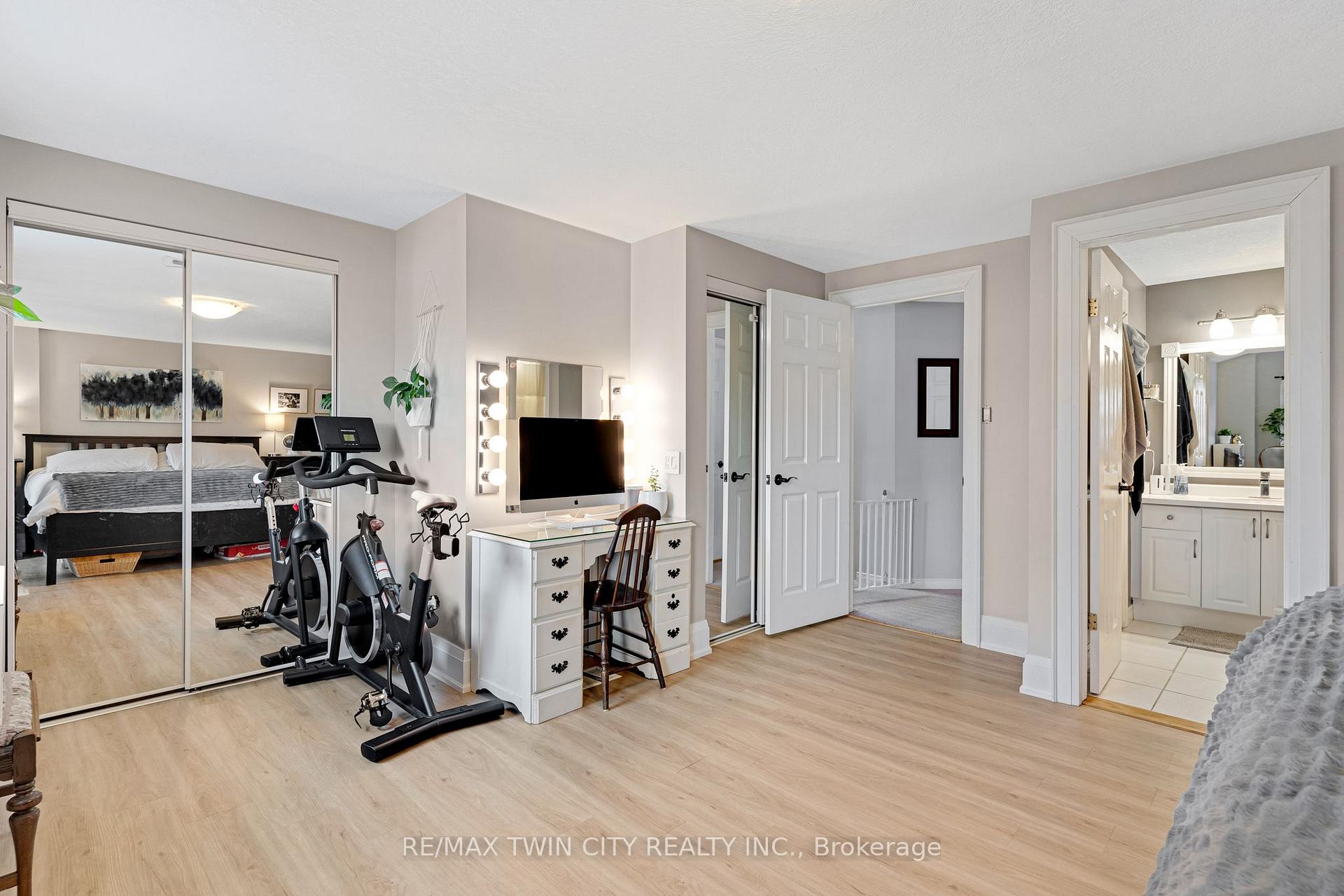 Photo 28 of 87 Marston Crescent, Cambridge, Hespeler Village — HOMEH