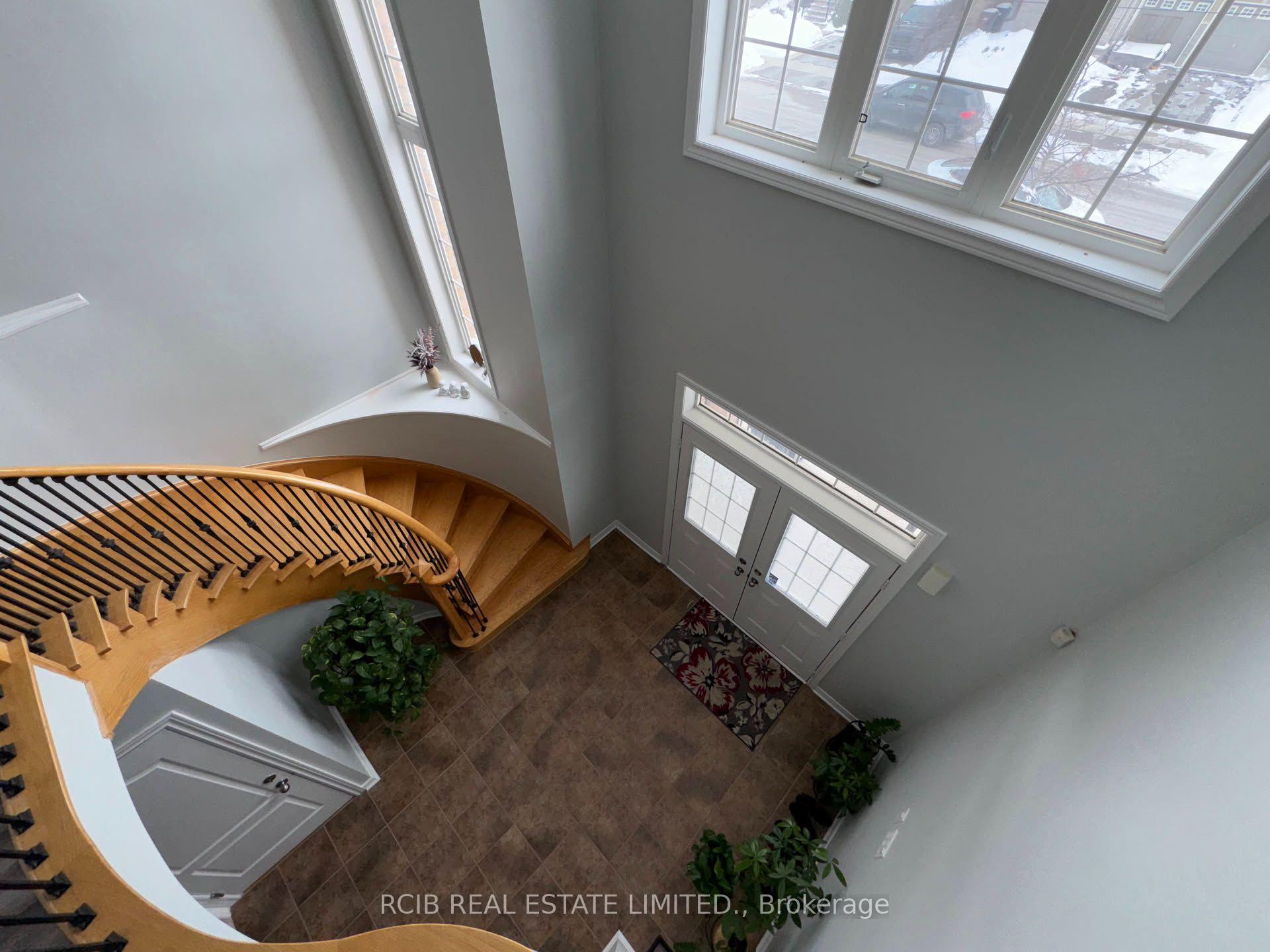 Photo 18 of 10 Whitepoppy Drive, Brampton, Northwest Sandalwood Parkway — HOMEH