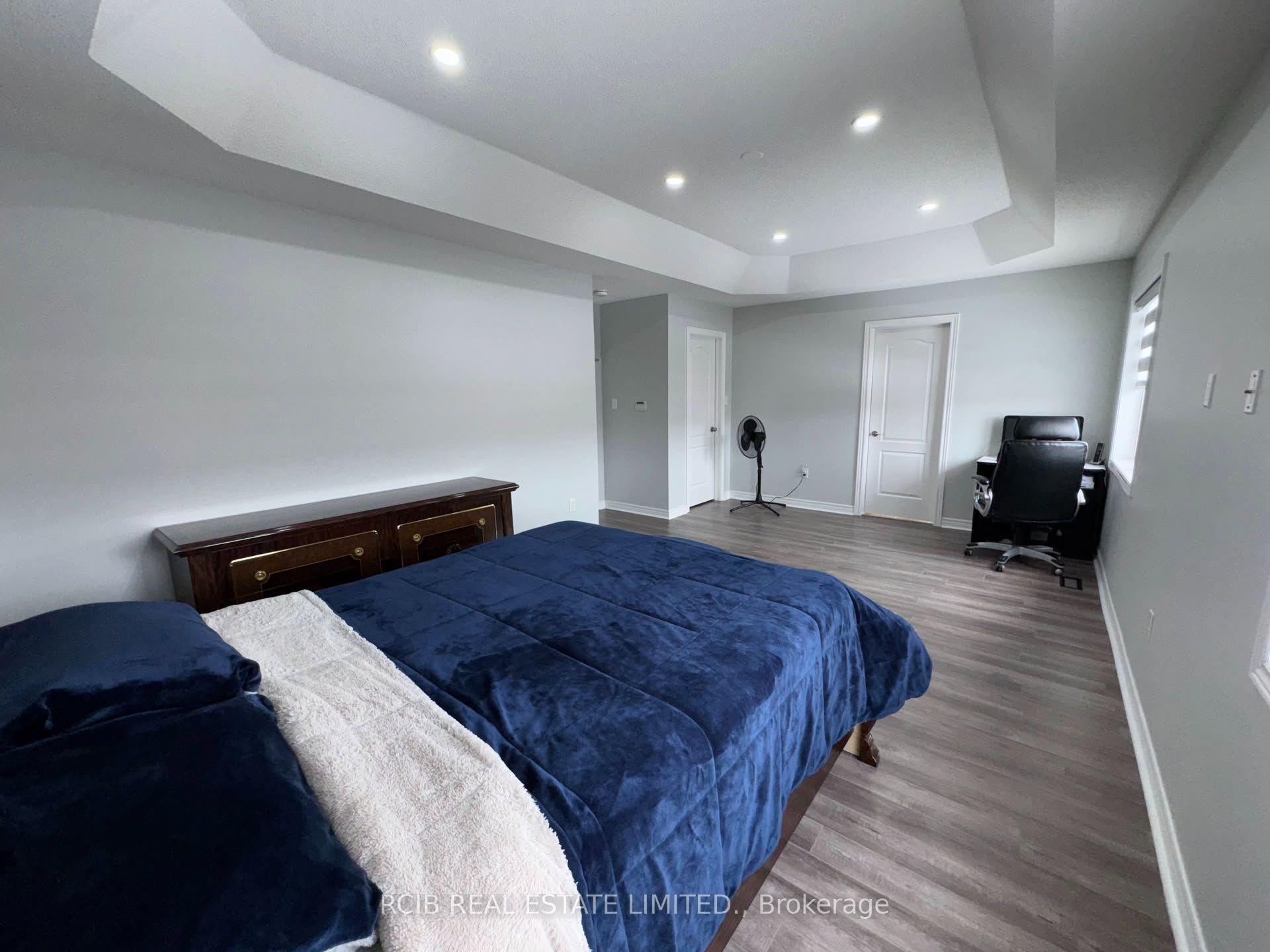 Photo 25 of 10 Whitepoppy Drive, Brampton, Northwest Sandalwood Parkway — HOMEH