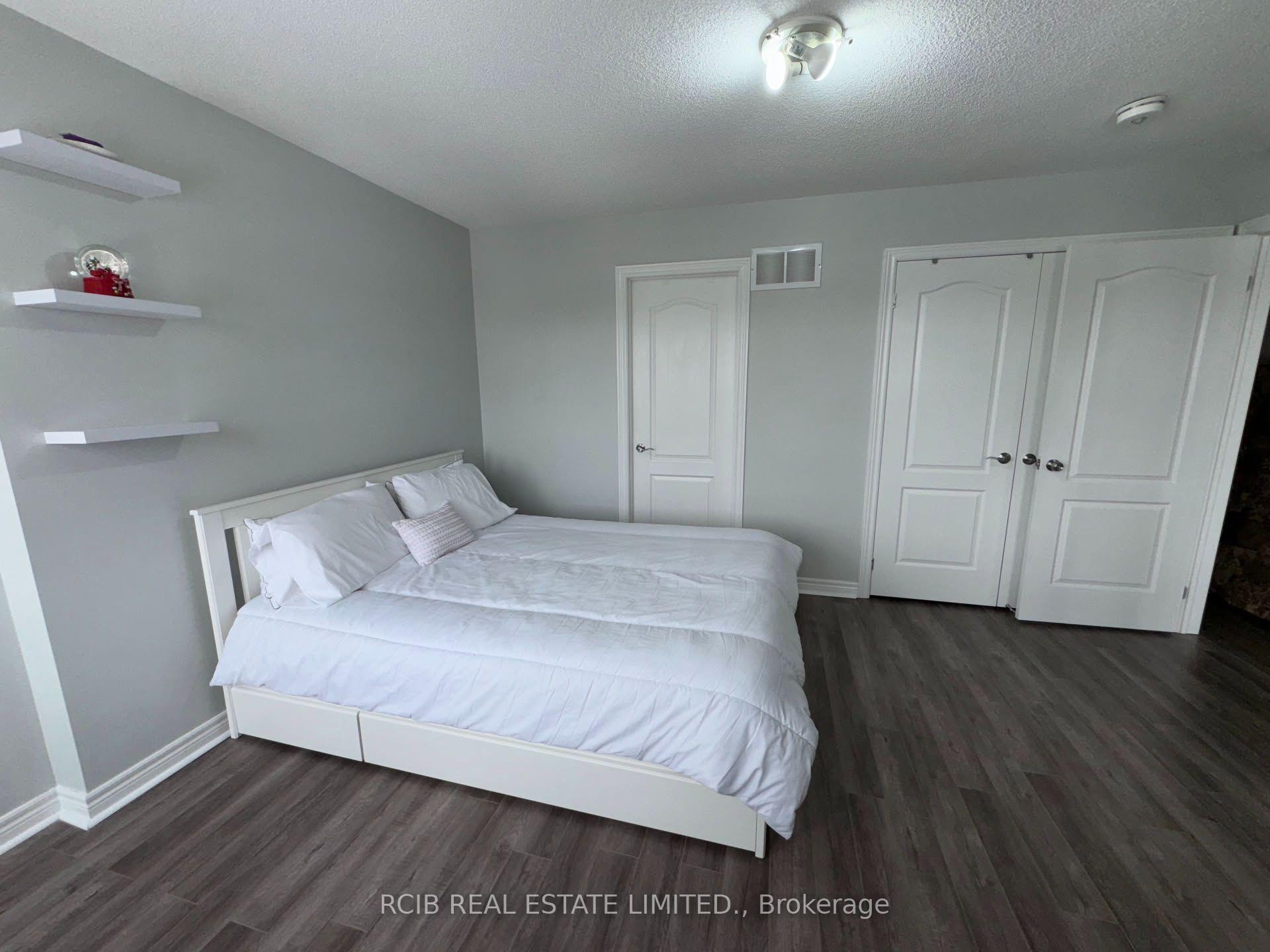 Photo 31 of 10 Whitepoppy Drive, Brampton, Northwest Sandalwood Parkway — HOMEH