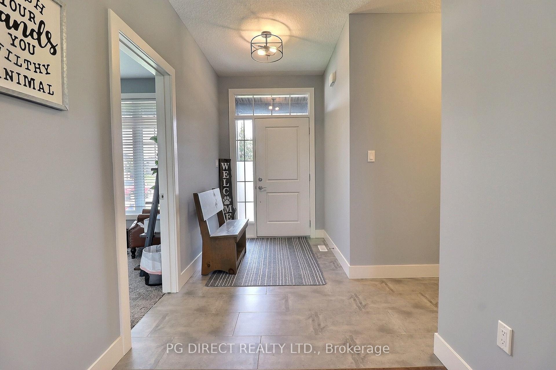 Photo 2 of 244 Jennifers Trail, Thames Centre, Thorndale — HOMEH