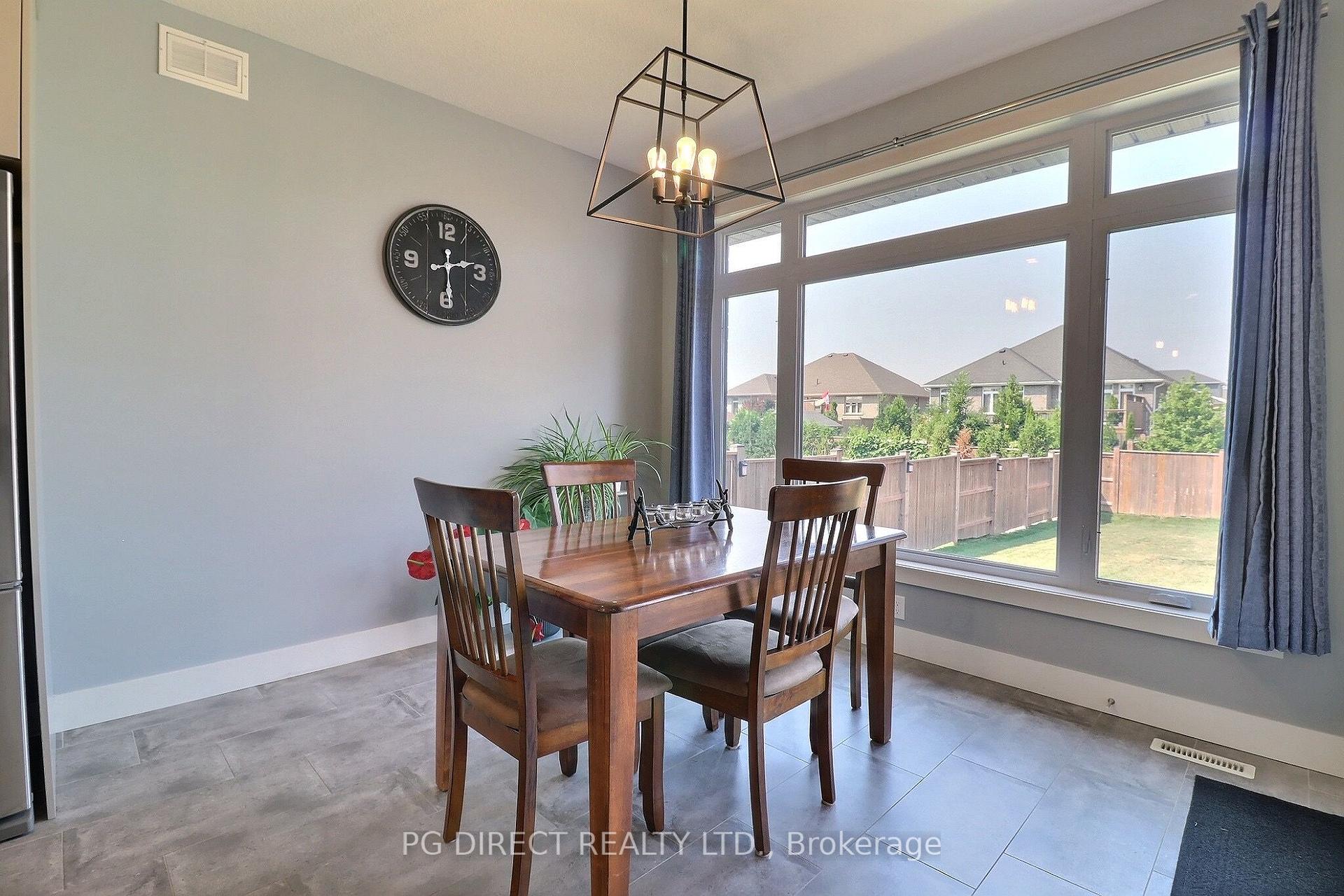 Photo 9 of 244 Jennifers Trail, Thames Centre, Thorndale — HOMEH