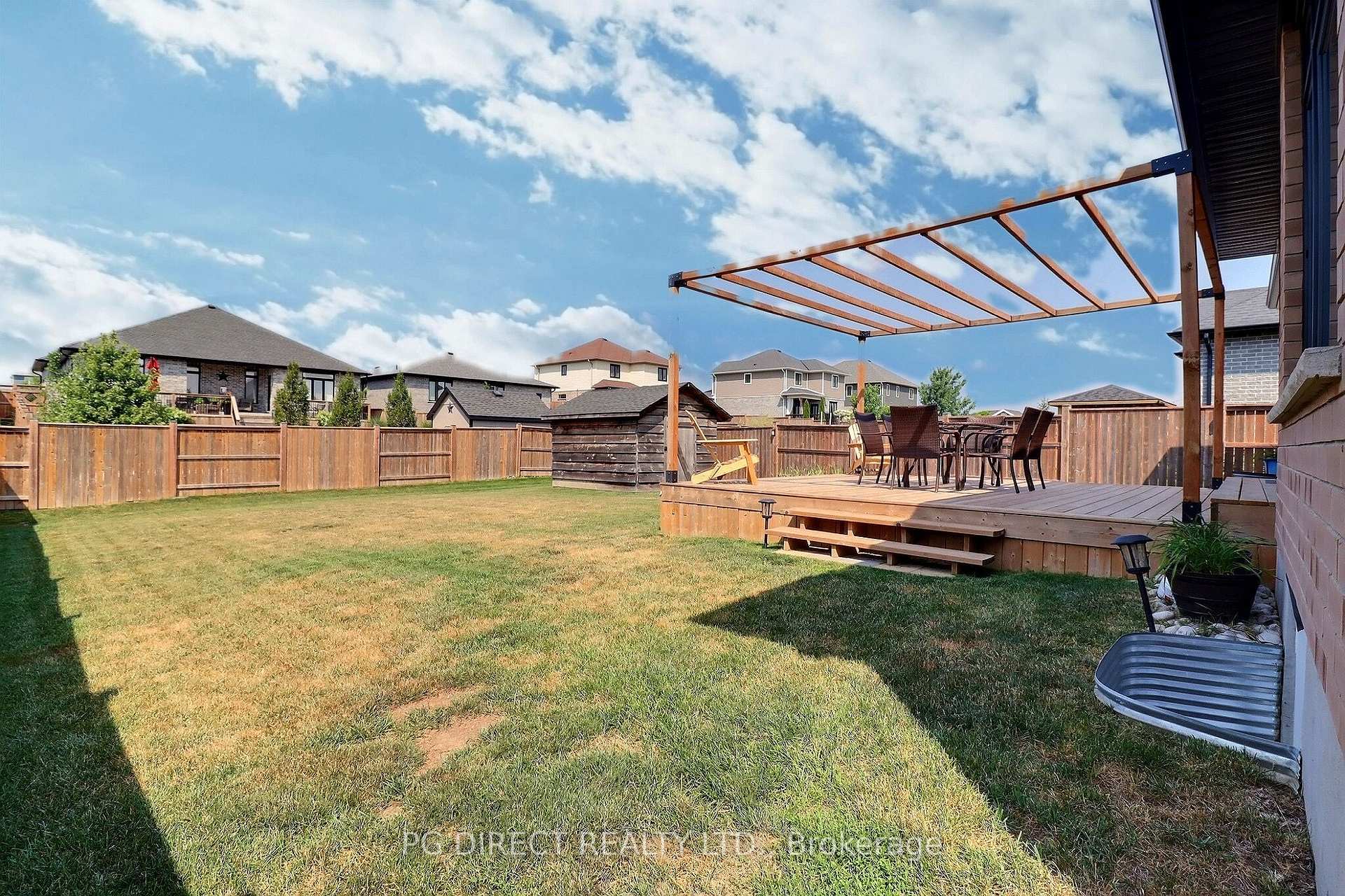 Photo 20 of 244 Jennifers Trail, Thames Centre, Thorndale — HOMEH