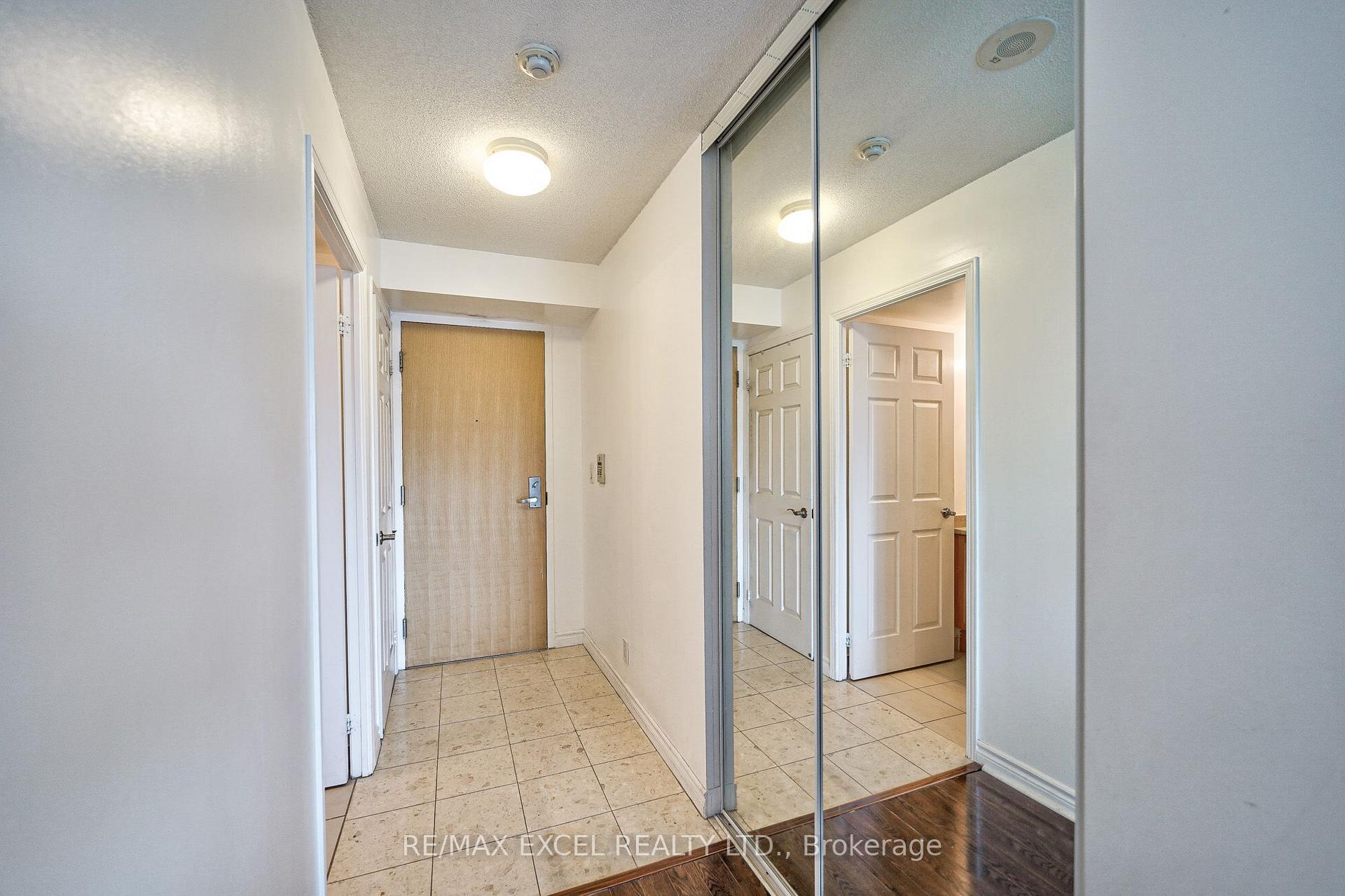 Photo 6 of Unit 711, 68 Grangeway Avenue, Scarborough, Woburn — HOMEH
