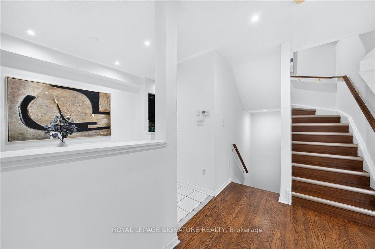 Photo 6 of Unit 59, 735 New Westminster Drive, Vaughan, Brownridge — HOMEH