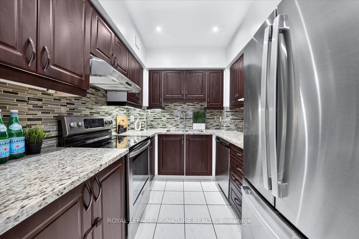 Photo 10 of Unit 59, 735 New Westminster Drive, Vaughan, Brownridge — HOMEH