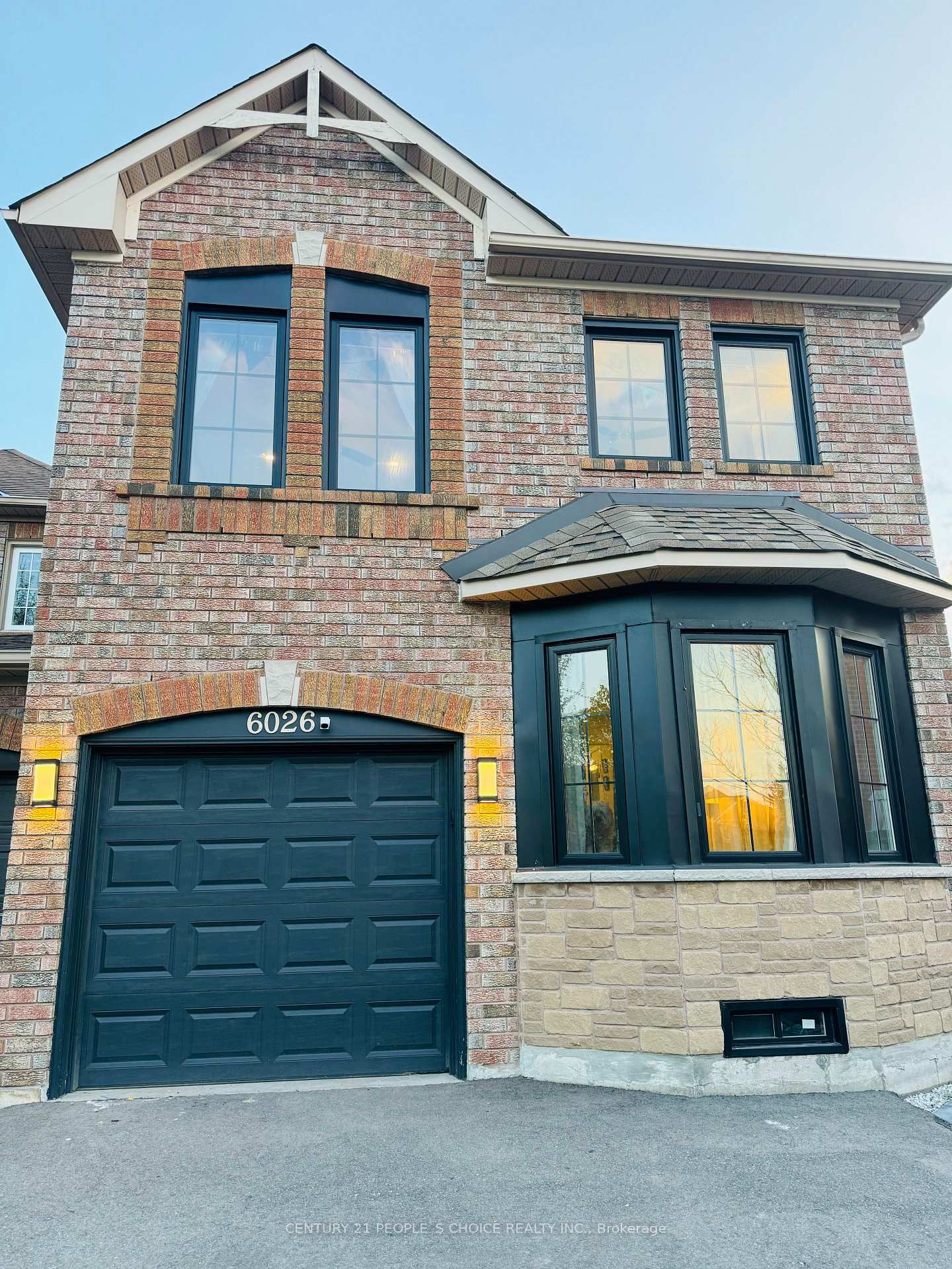 Front of 6026 Clover Ridge Crescent