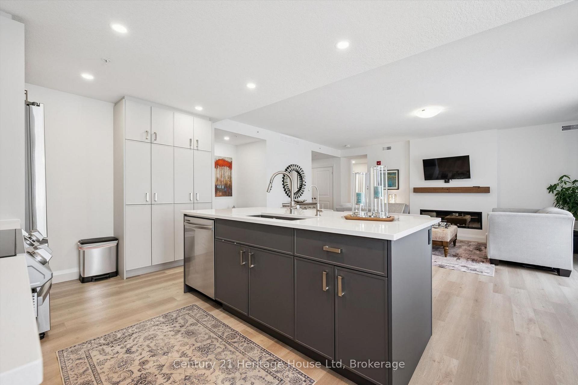 Photo 8 of 99B Farley Road, Centre Wellington, Fergus — HOMEH