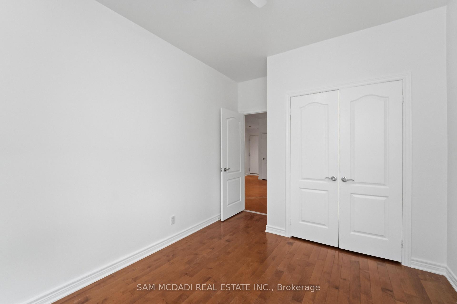 Photo 11 of Unit Apt 2, 180 Bellwoods Avenue, Toronto, Trinity-Bellwoods — HOMEH