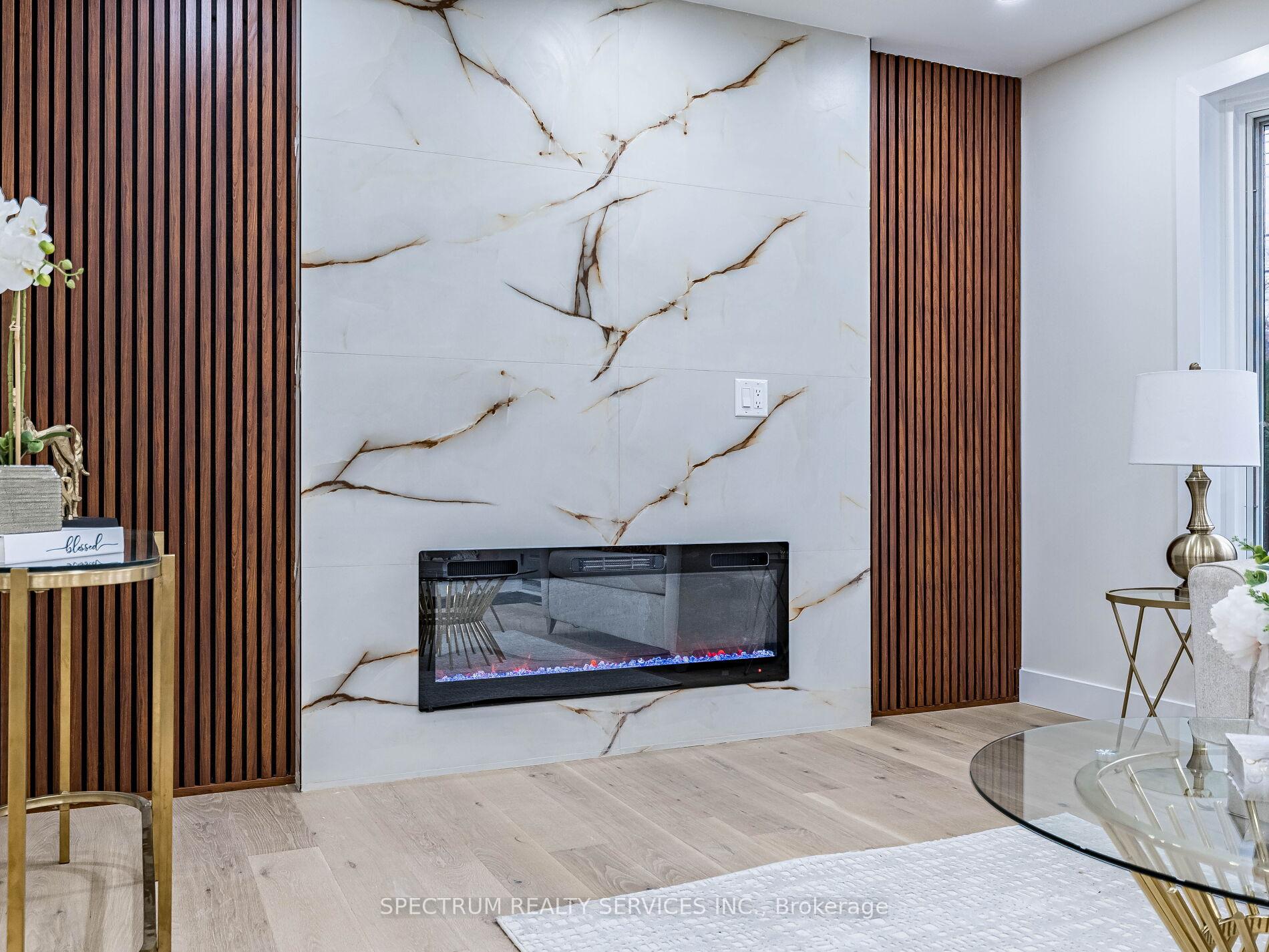 Photo 8 of 914 Francis Road, Burlington, LaSalle — HOMEH