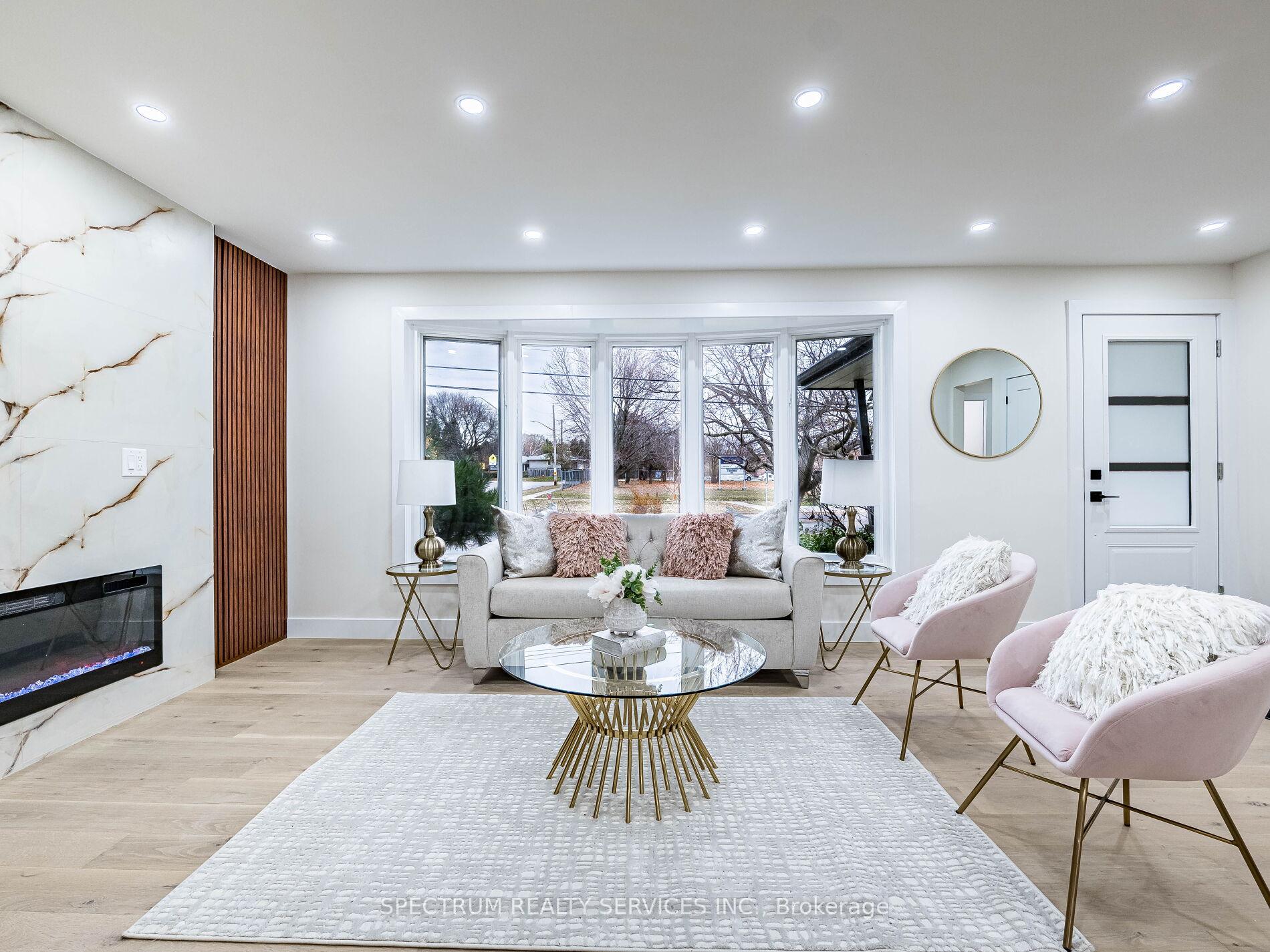 Photo 10 of 914 Francis Road, Burlington, LaSalle — HOMEH