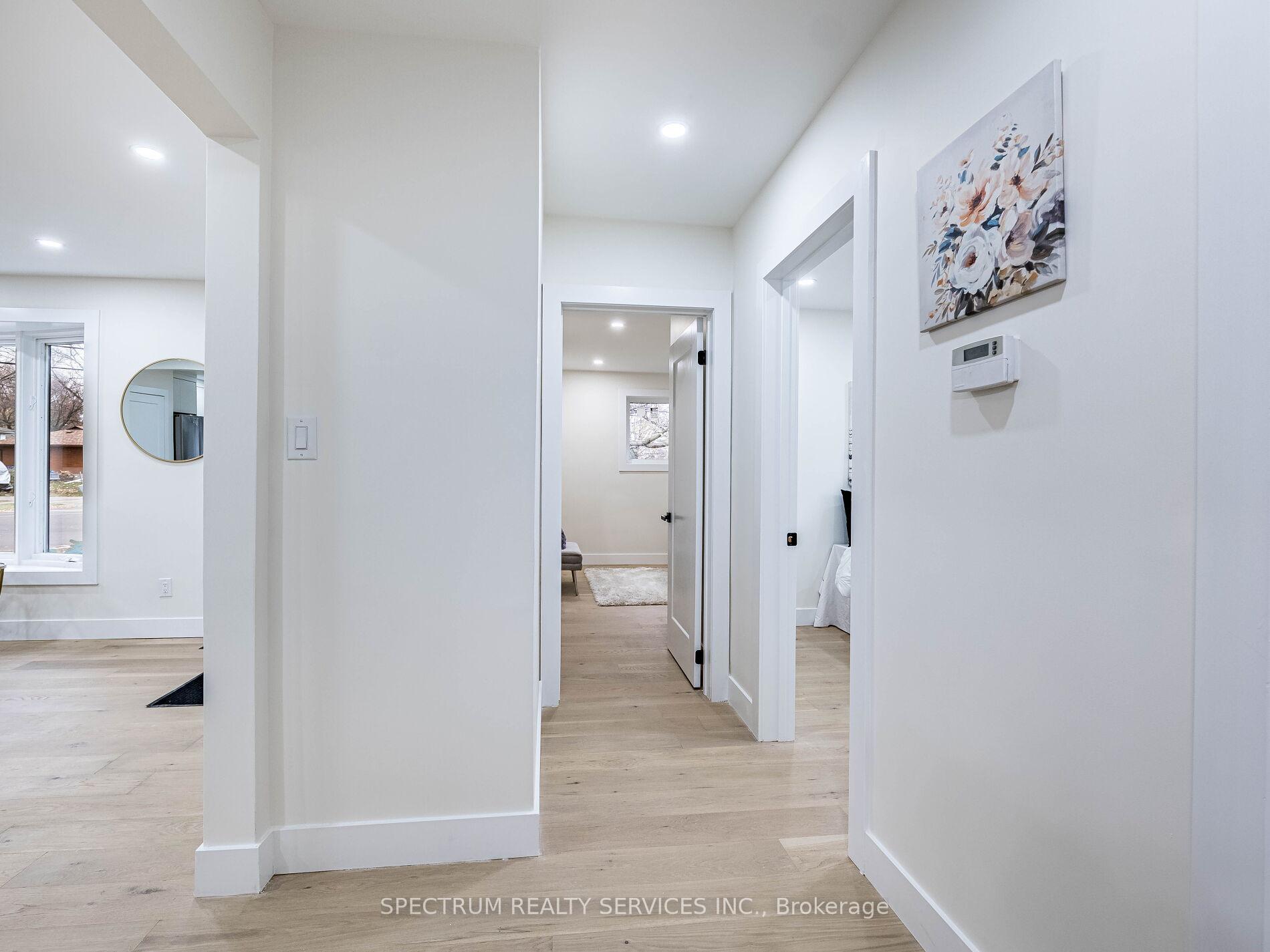 Photo 18 of 914 Francis Road, Burlington, LaSalle — HOMEH