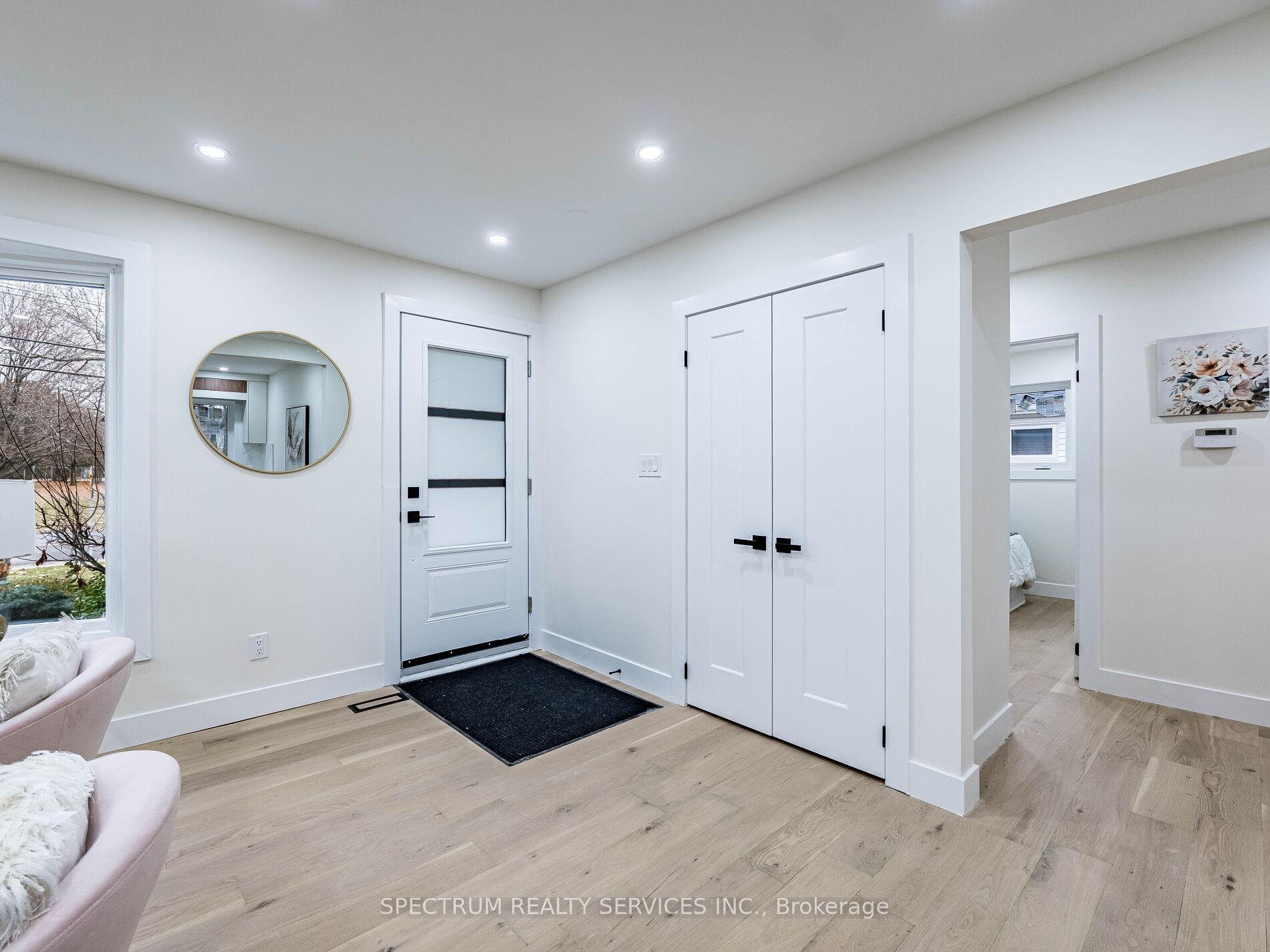 Photo 19 of 914 Francis Road, Burlington, LaSalle — HOMEH