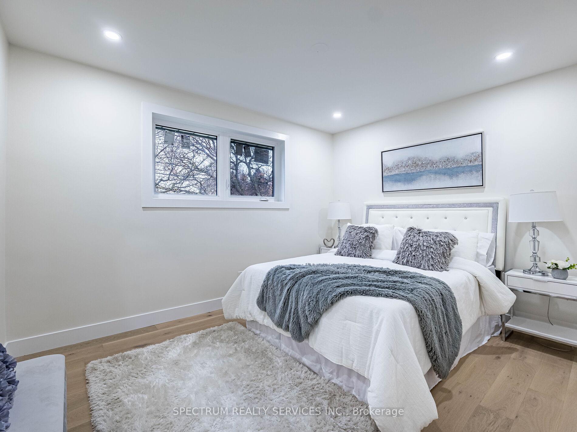 Photo 20 of 914 Francis Road, Burlington, LaSalle — HOMEH