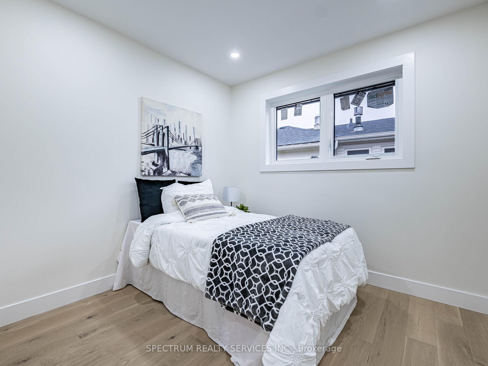 Photo 22 of 914 Francis Road, Burlington, LaSalle — HOMEH