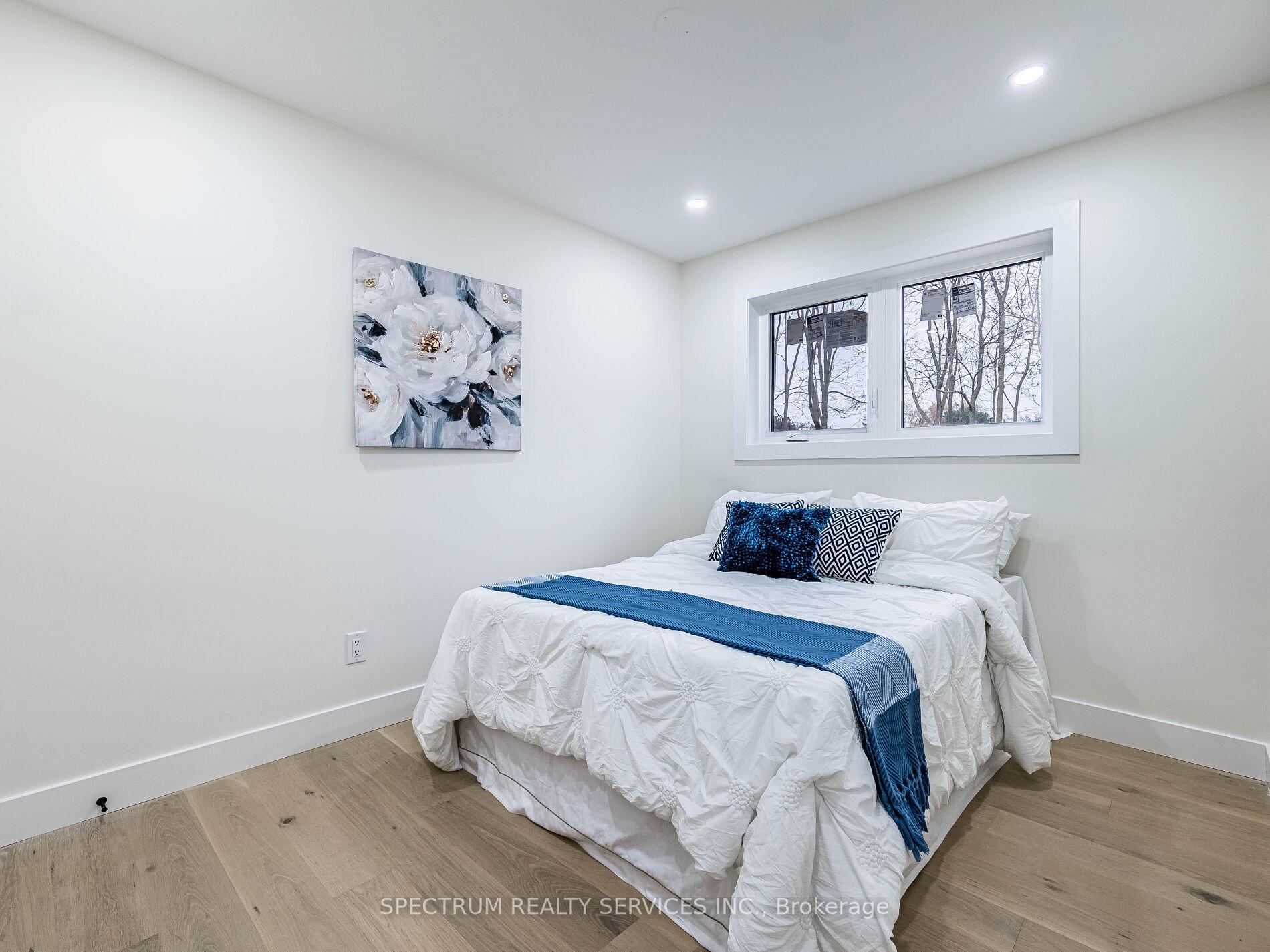 Photo 25 of 914 Francis Road, Burlington, LaSalle — HOMEH