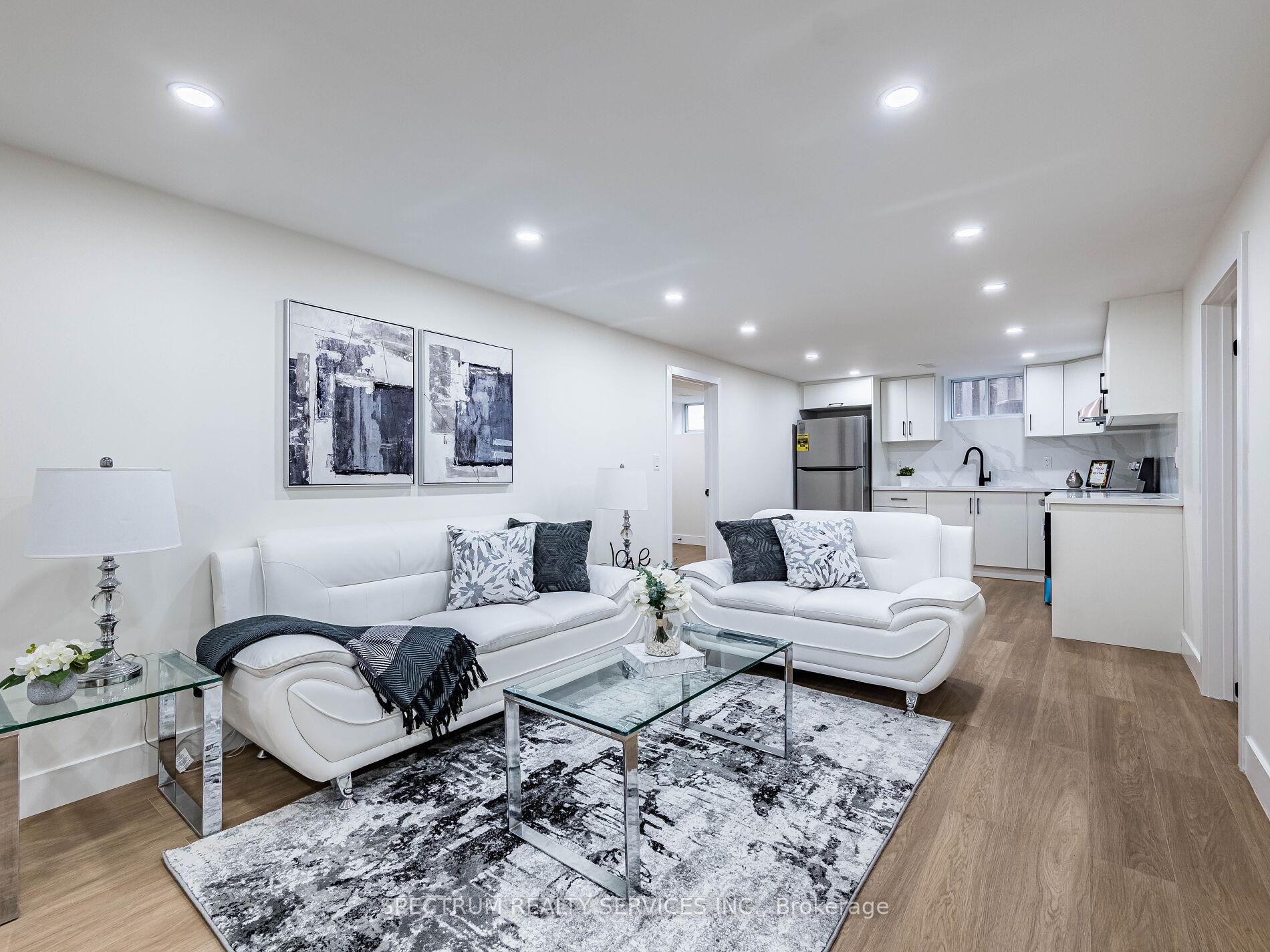 Photo 33 of 914 Francis Road, Burlington, LaSalle — HOMEH