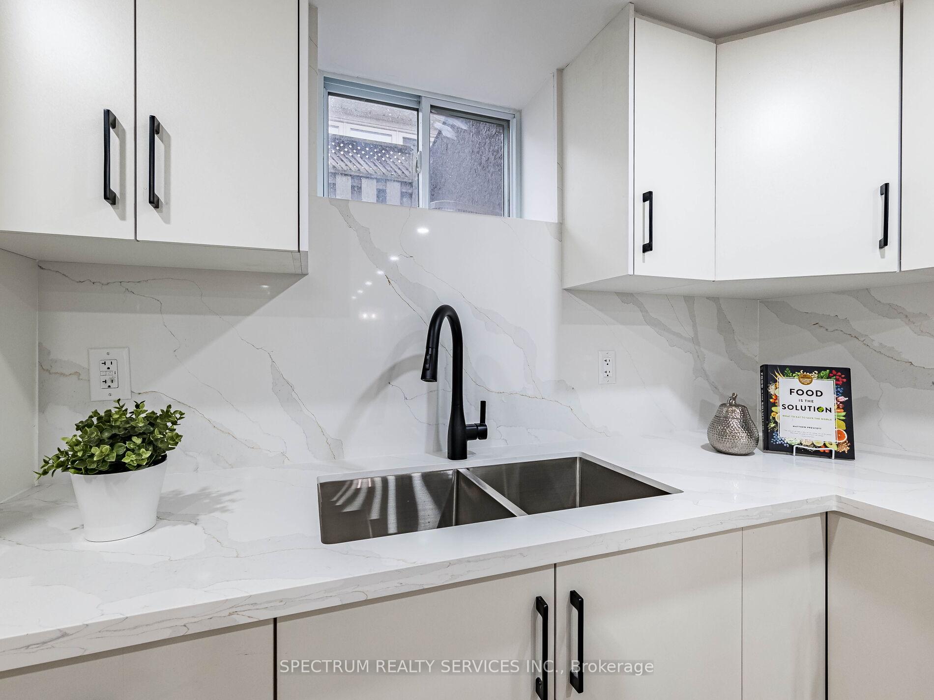 Photo 39 of 914 Francis Road, Burlington, LaSalle — HOMEH