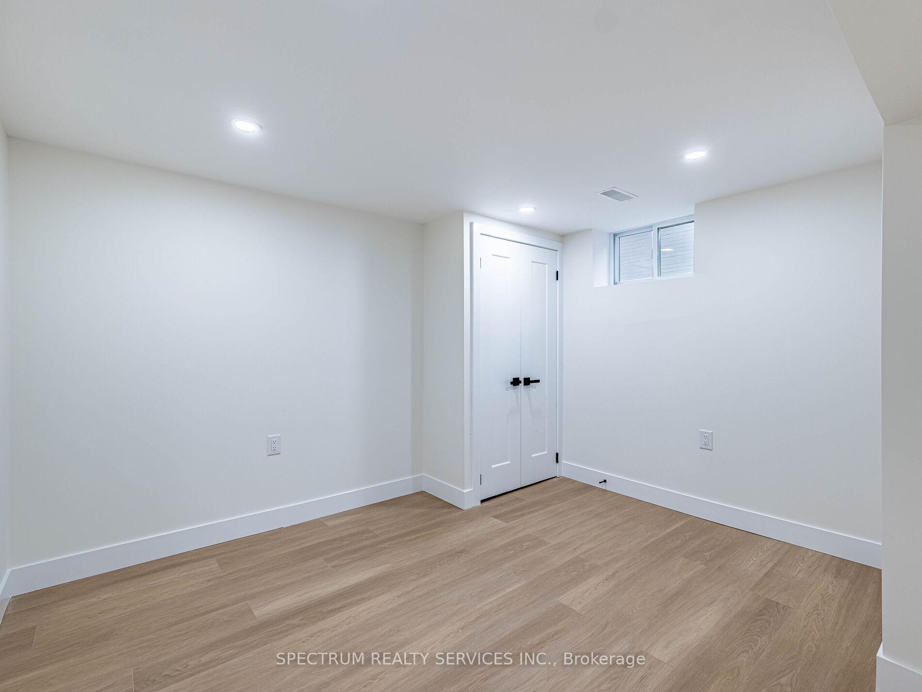 Photo 41 of 914 Francis Road, Burlington, LaSalle — HOMEH