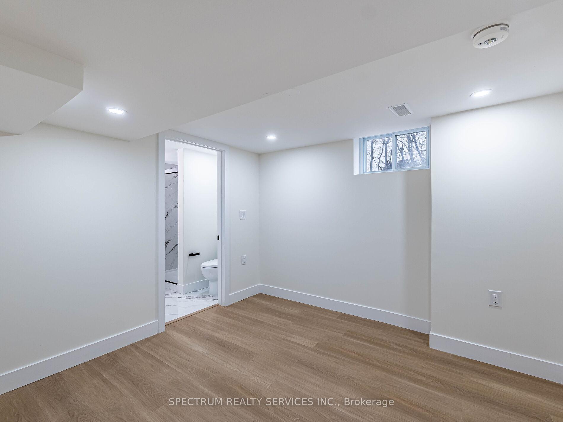 Photo 43 of 914 Francis Road, Burlington, LaSalle — HOMEH