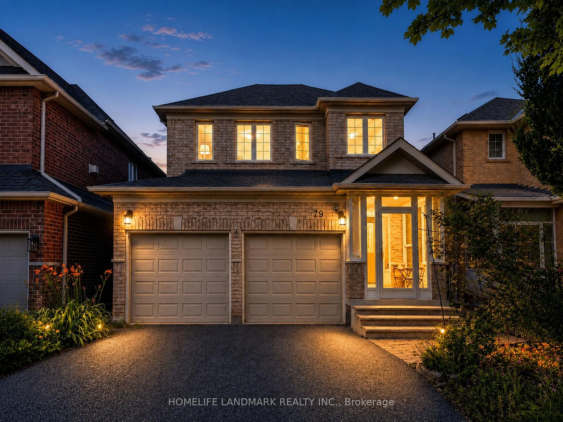 Photo 1 of 79 Jordanray Boulevard W, Newmarket, Summerhill Estates — HOMEH